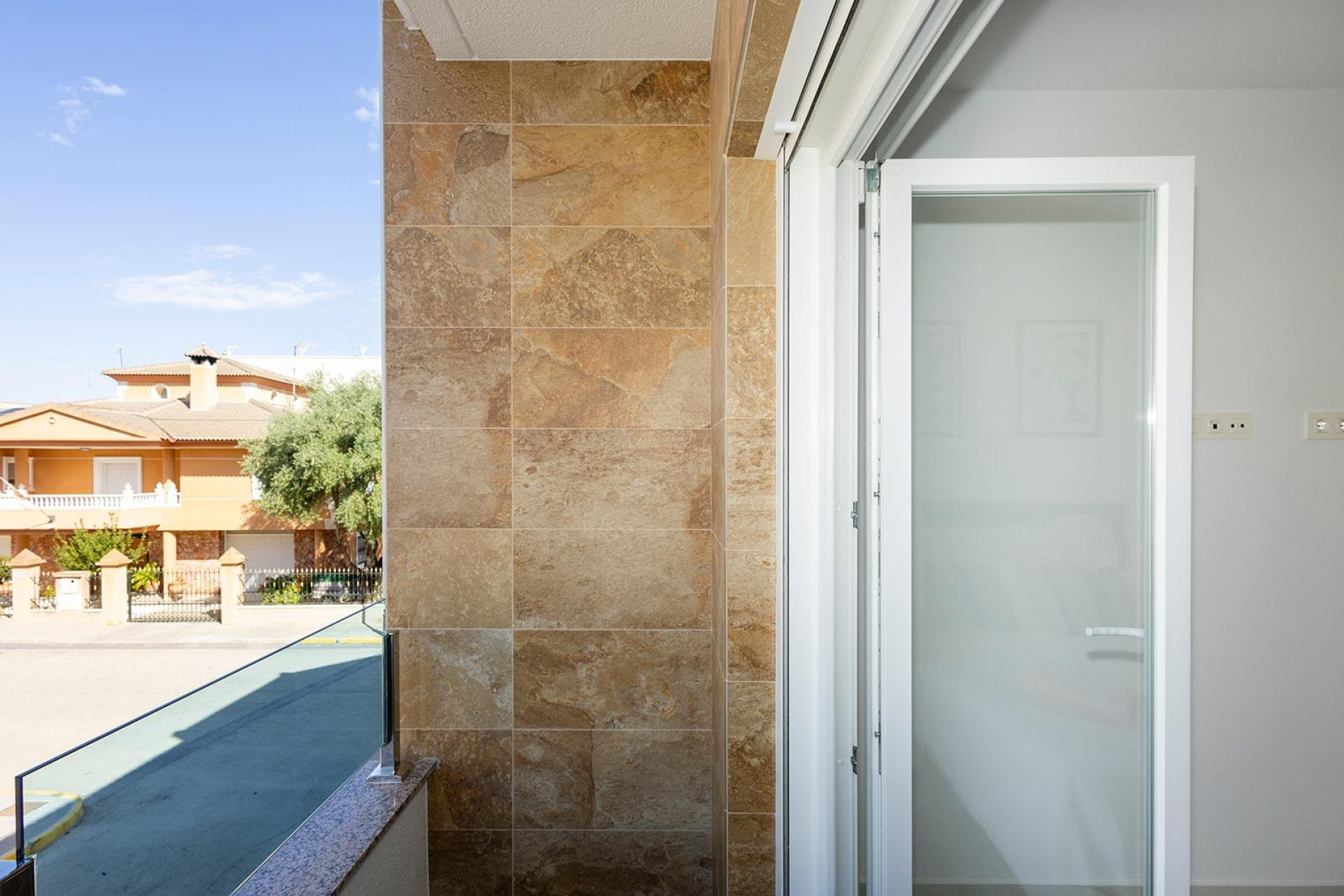 Alquiler a corto plazo - Apartment -
Jacarilla - pueblo