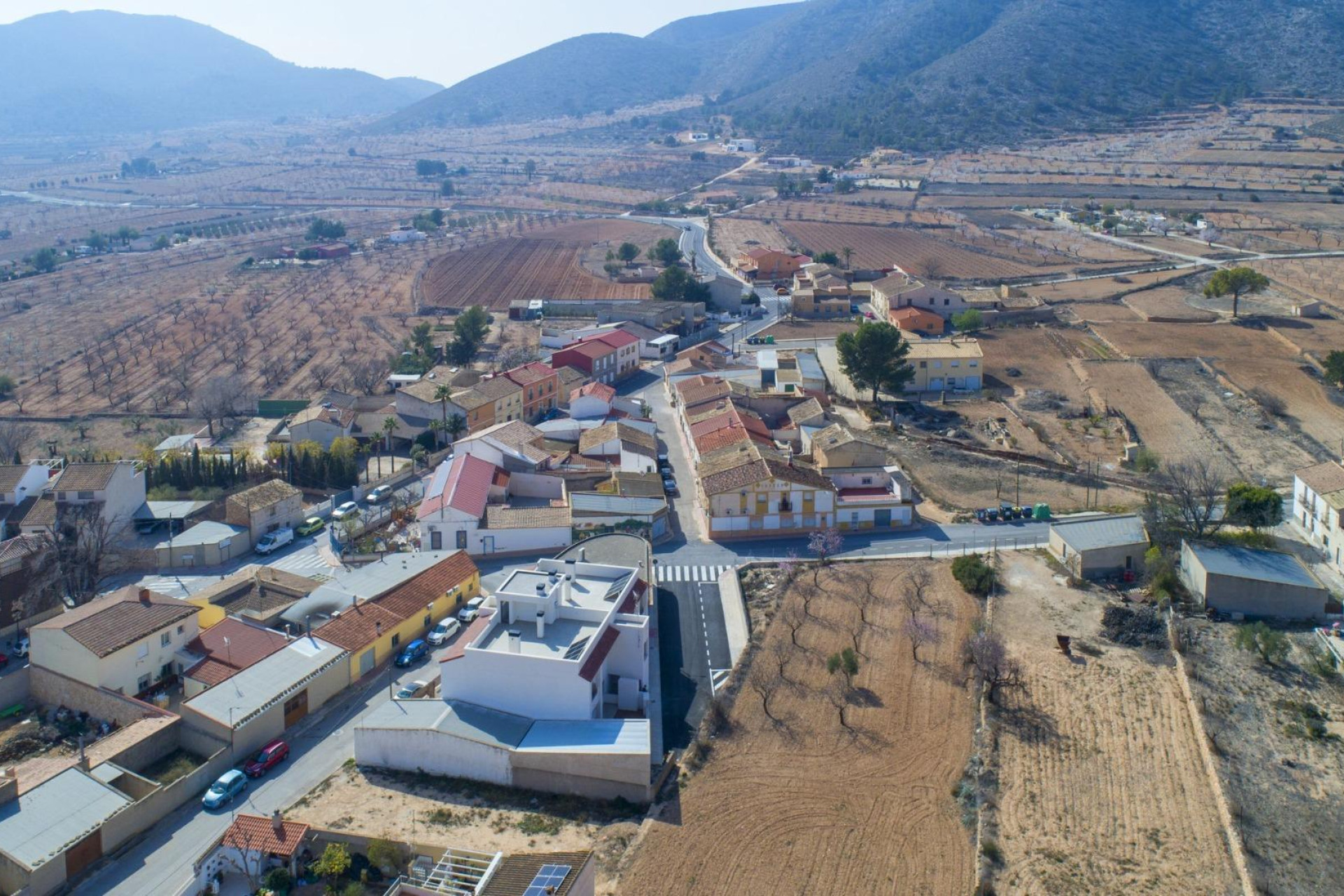 Alquiler a corto plazo - Bungalow -
Hondón de las Nieves - El Salero