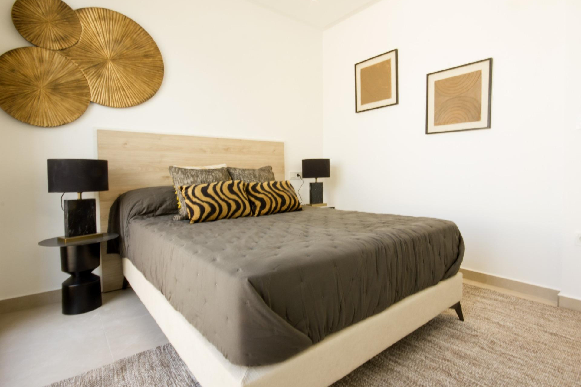 Alquiler a corto plazo - Bungalow -
San Fulgencio - Pueblo