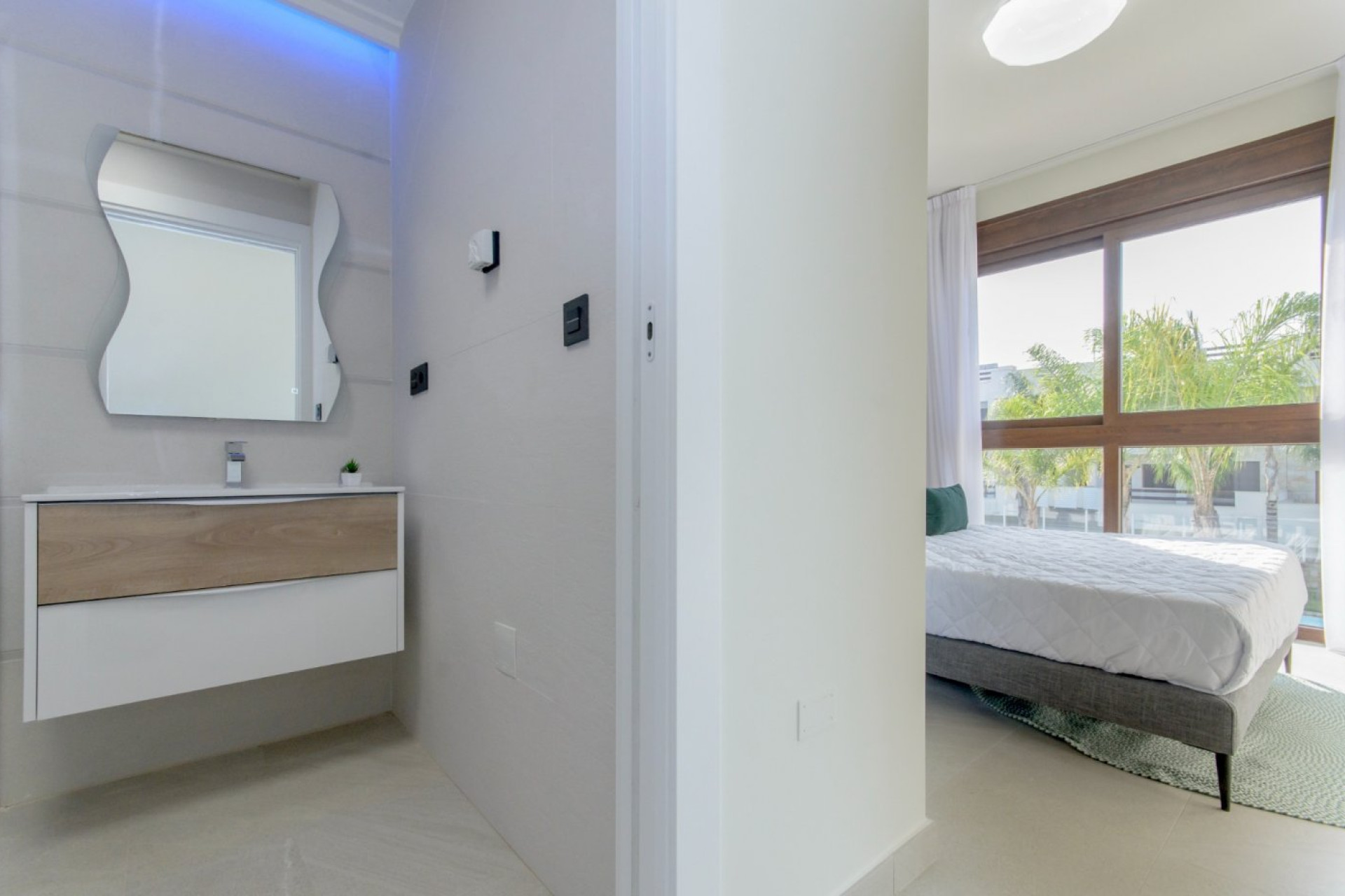 Alquiler a corto plazo - Bungalow -
Torrevieja - Los Balcones