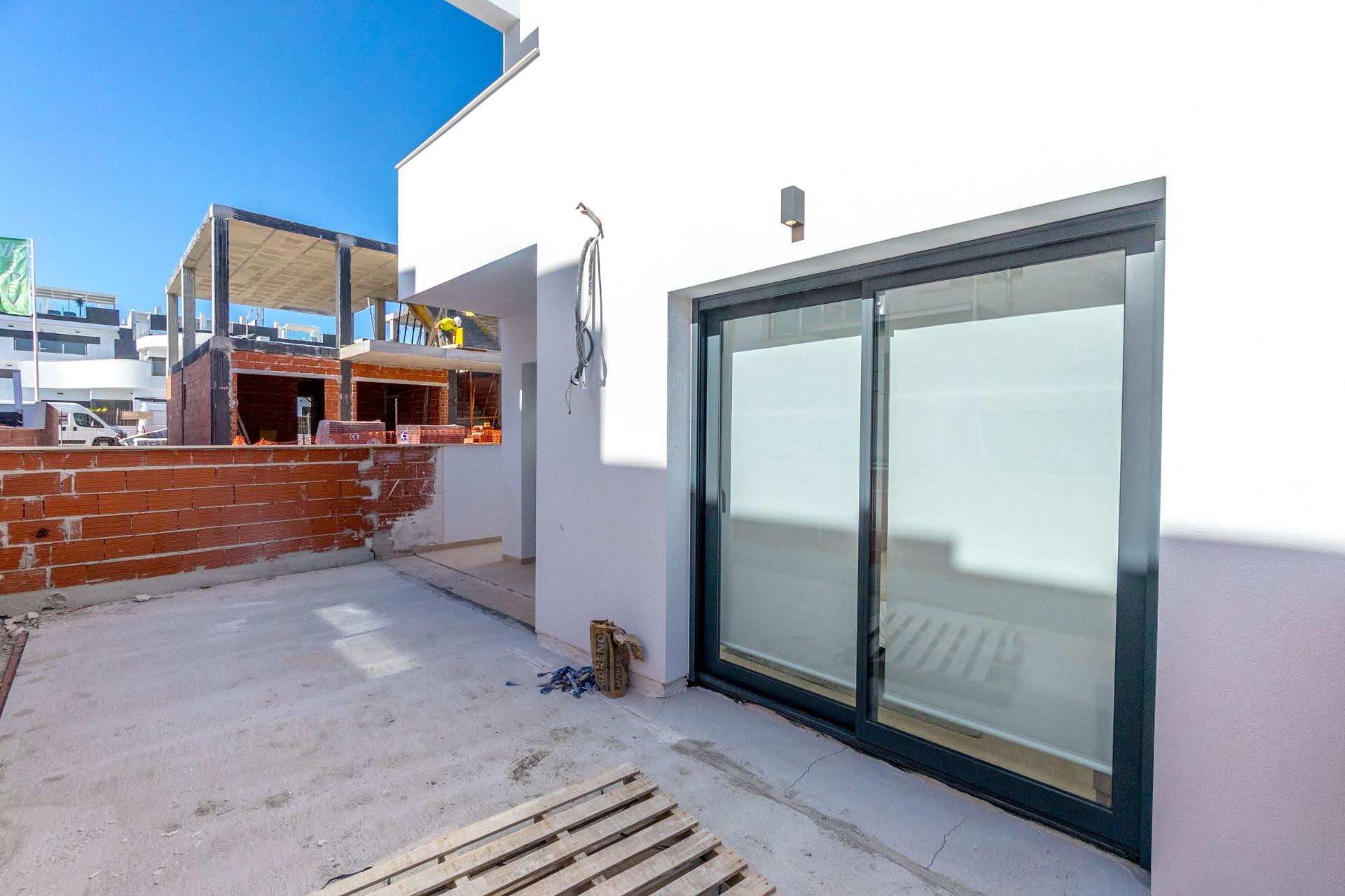 Alquiler a corto plazo - Bungalow -
Torrevieja - Los Balcones