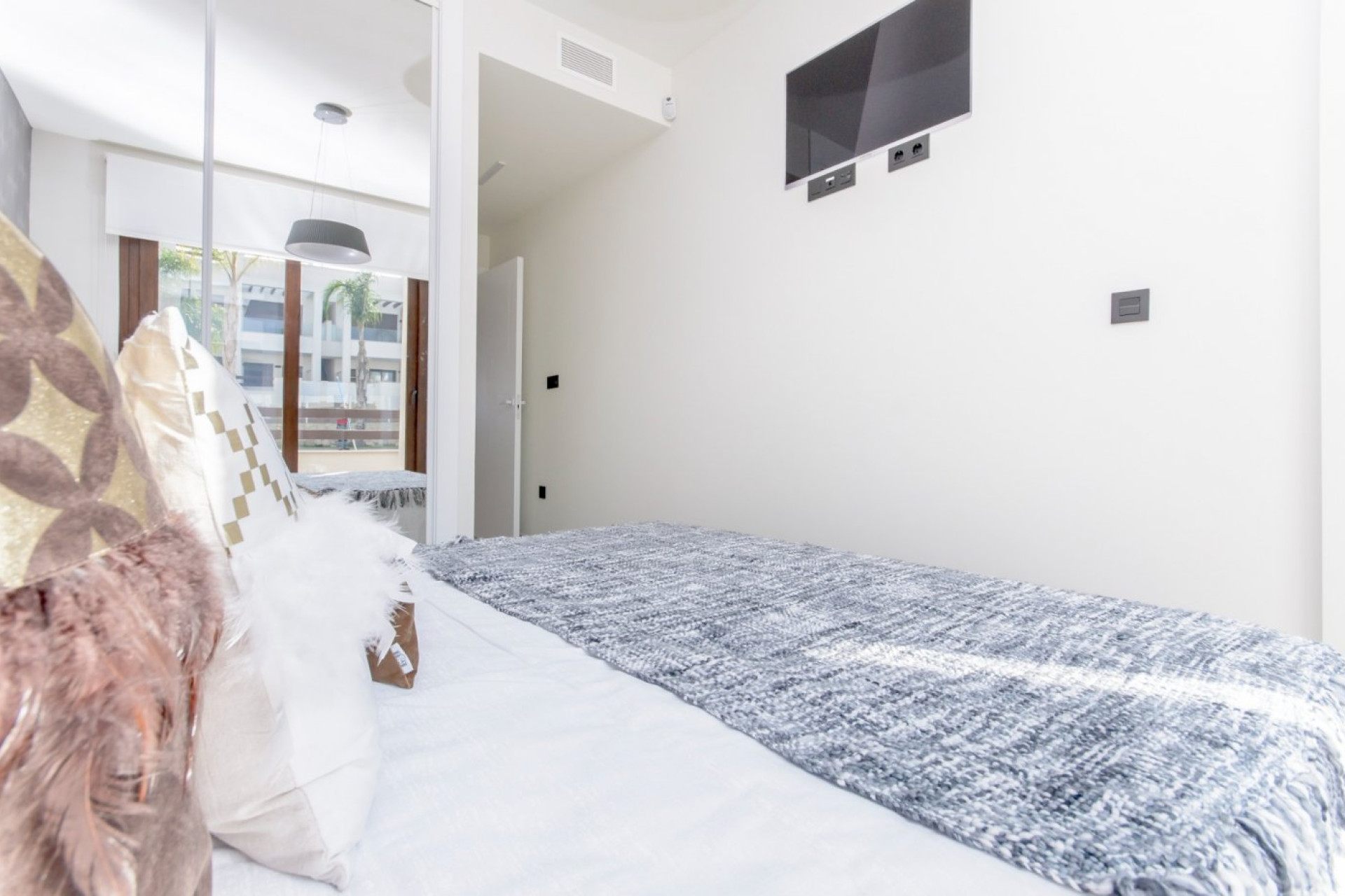 Alquiler a corto plazo - Bungalow -
Torrevieja - Los Balcones