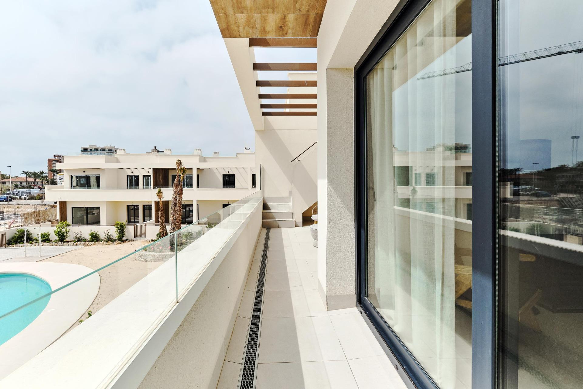 Alquiler a corto plazo - Bungalow -
Torrevieja - Villa Amalia