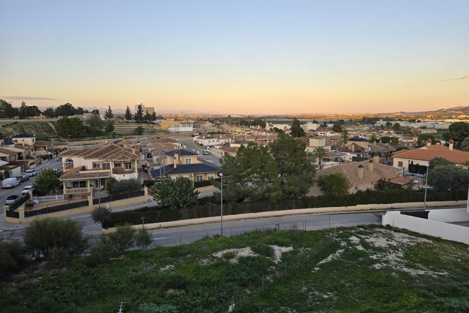 Alquiler a corto plazo - Town House -
Bigastro - pueblo