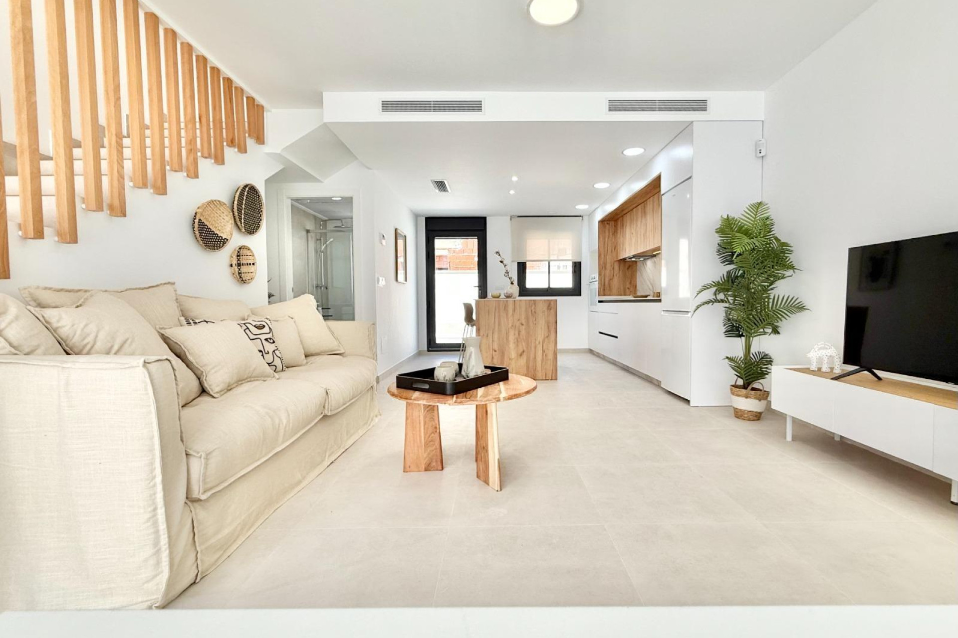 Alquiler a corto plazo - Town House -
Cox - San Fernando