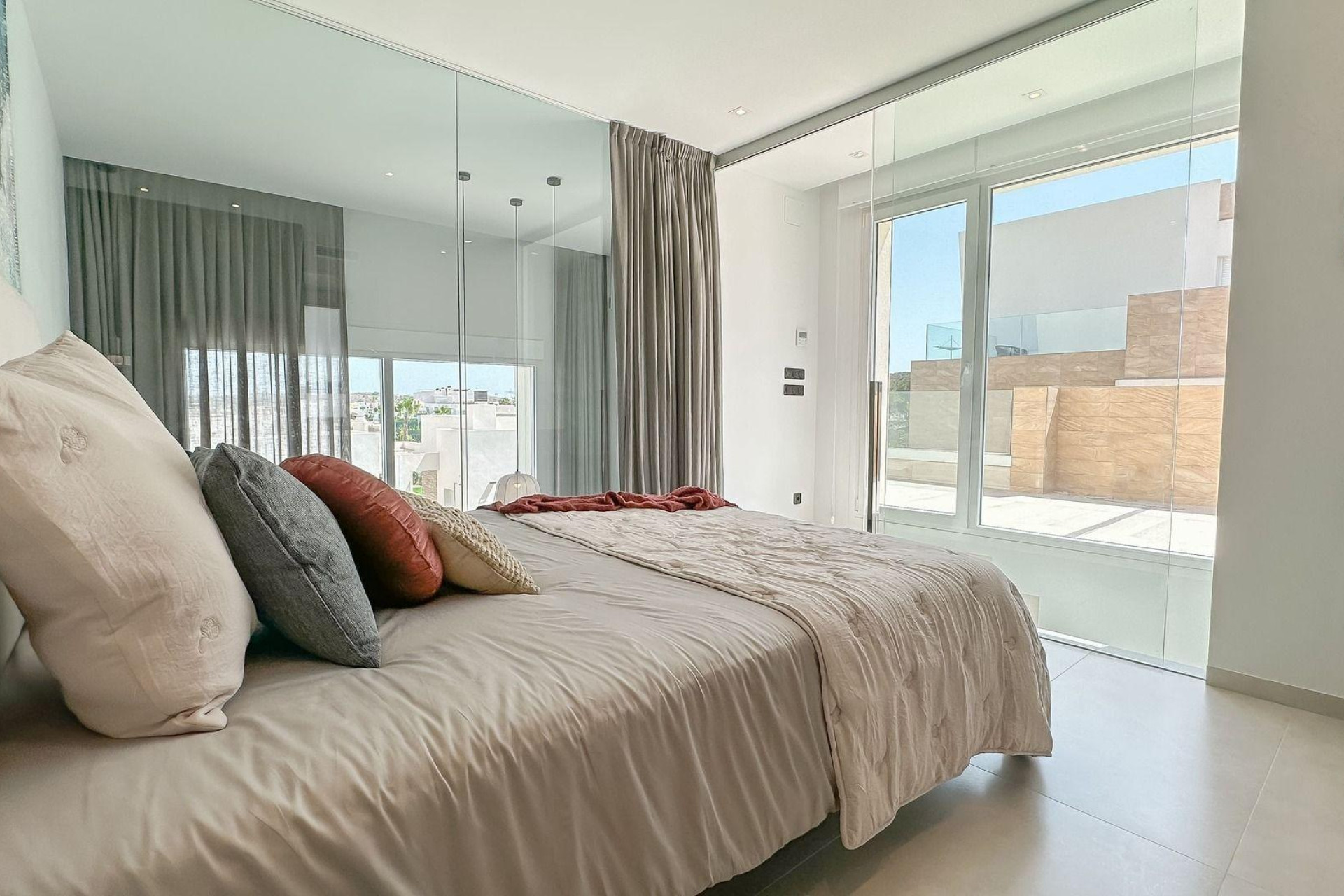 Alquiler a corto plazo - Villa -
Algorfa - La Finca Golf