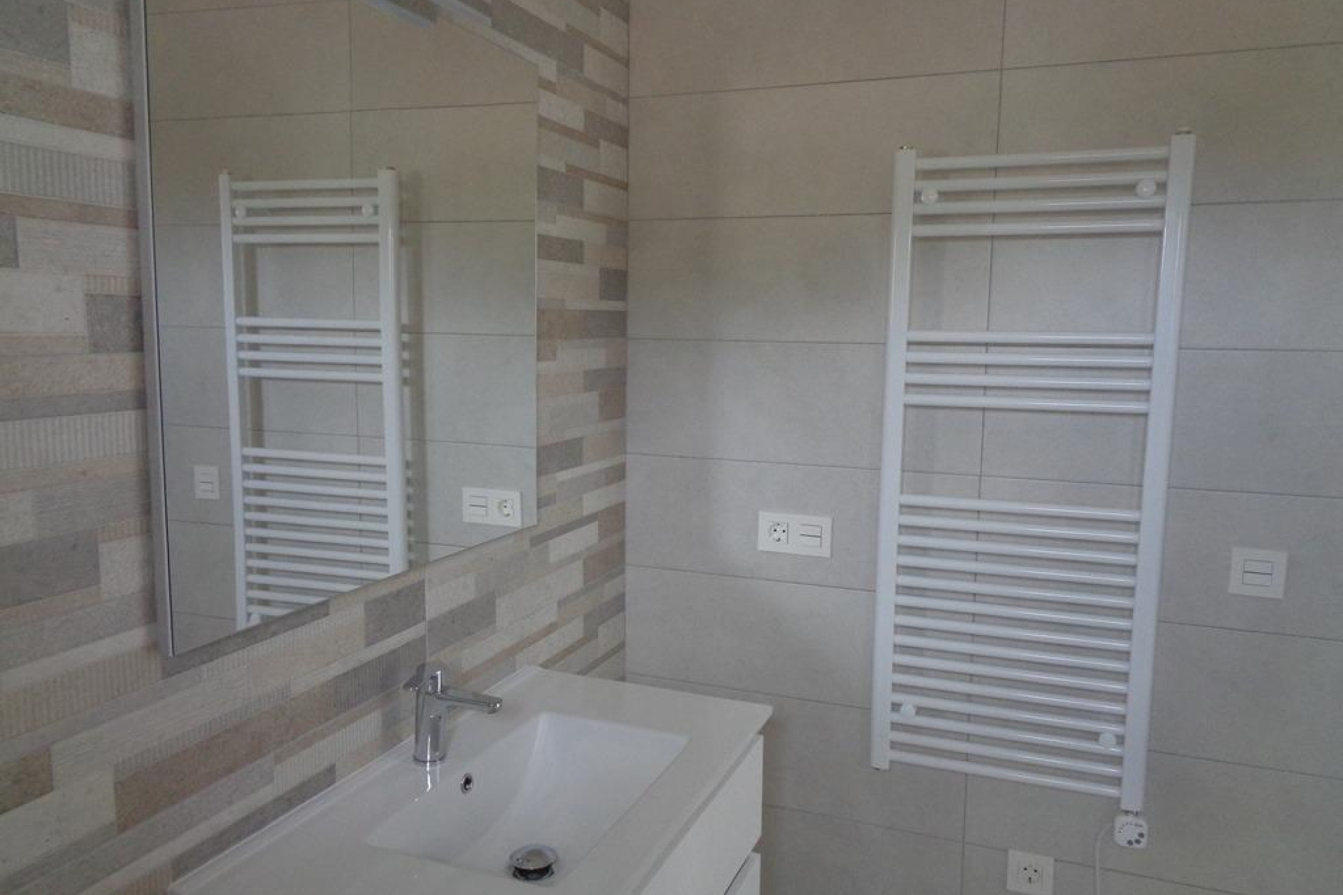 Alquiler a corto plazo - Villa -
Pinoso - Camino Del Prado