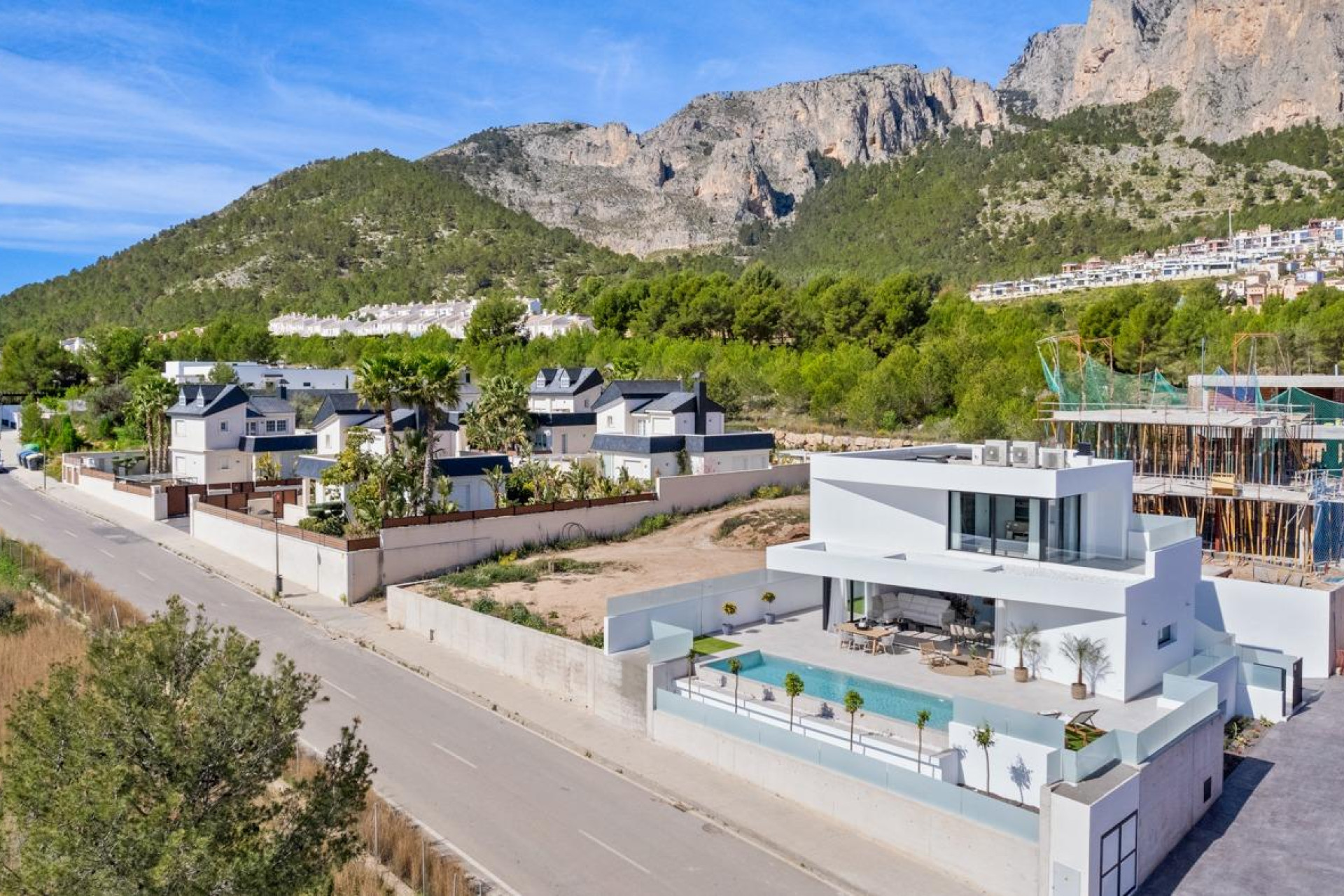 Alquiler a corto plazo - Villa -
Polop - Urbanizaciones