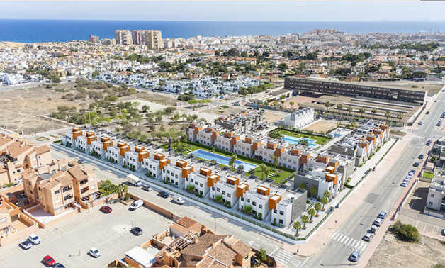 Bajos - Obra nueva - Torrevieja -
                03183, Avenida De Corcega, 7