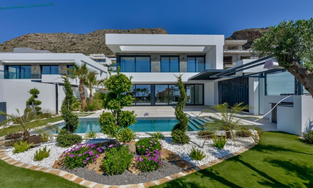 Chalet independiente - Новое здание - Finestrat -
                Calle Roma , 15