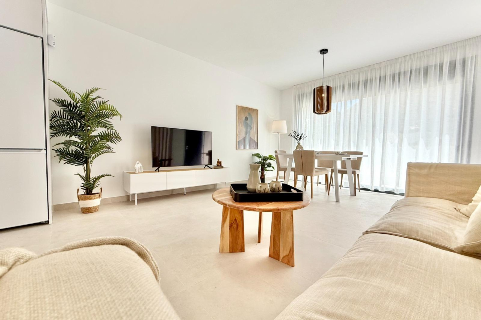 Краткосрочная аренда - Town House -
Cox - San Fernando