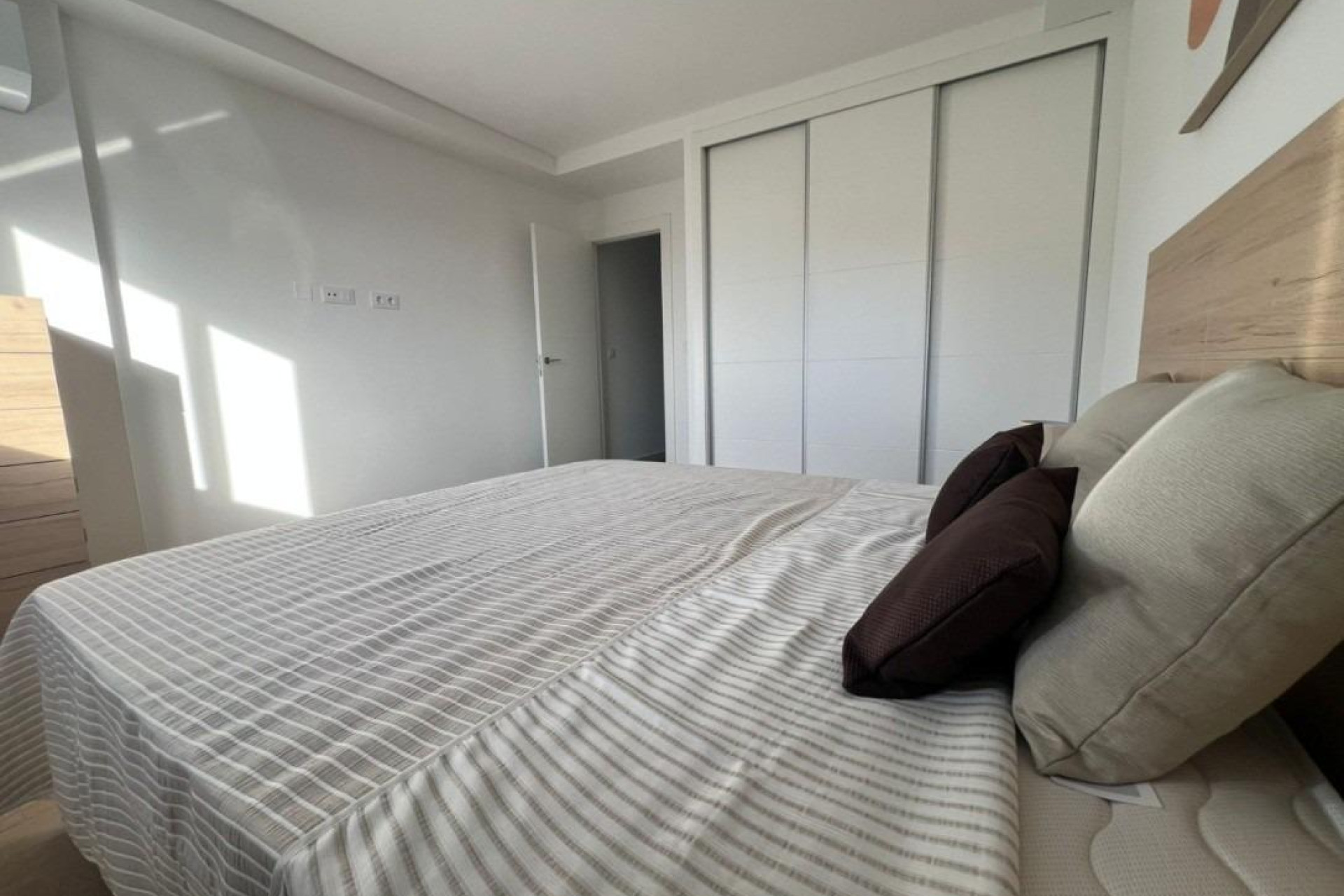 New Build - Town House -
La Union - centro