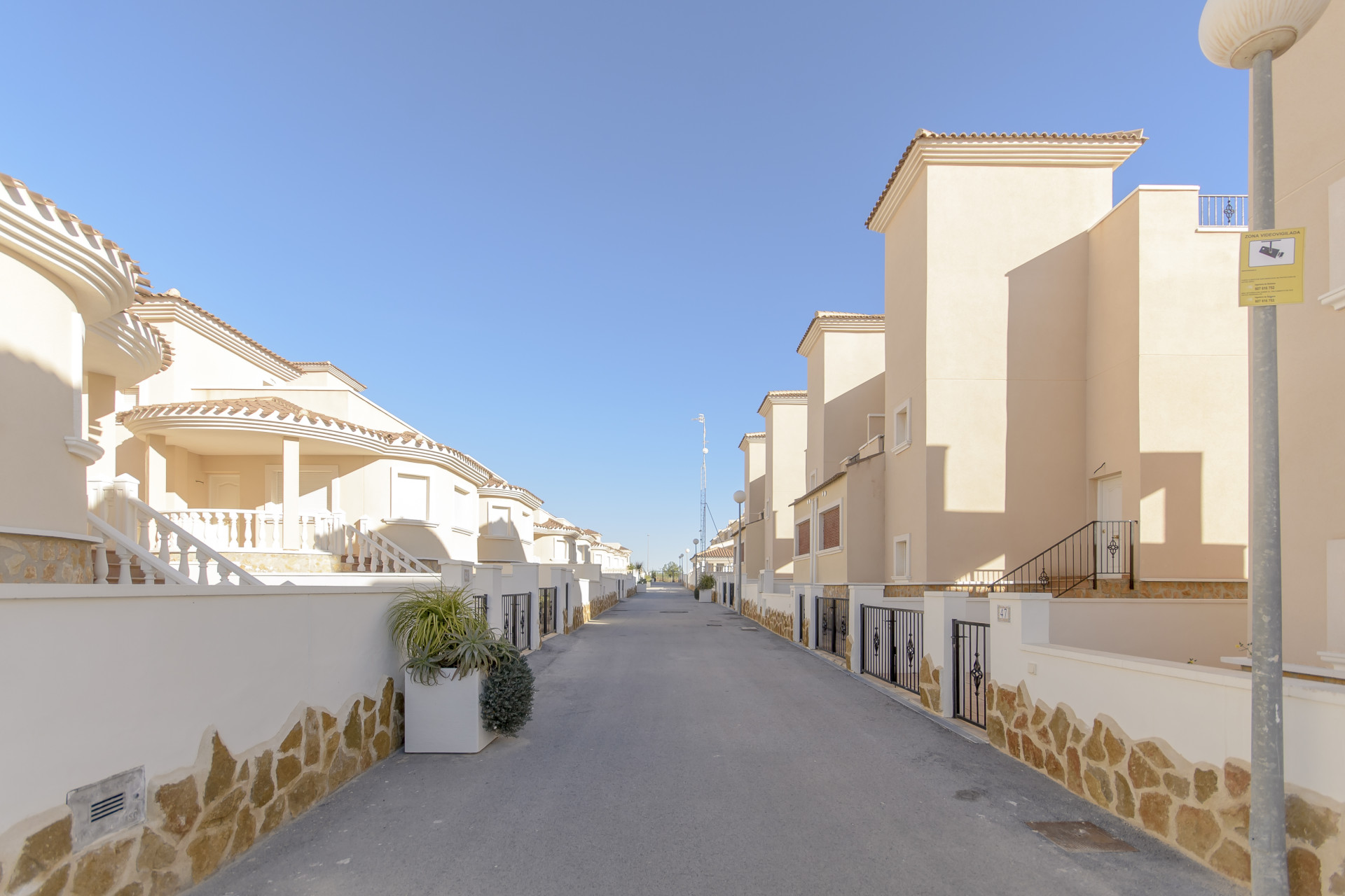 New Build - Villas -
San Miguel de Salinas