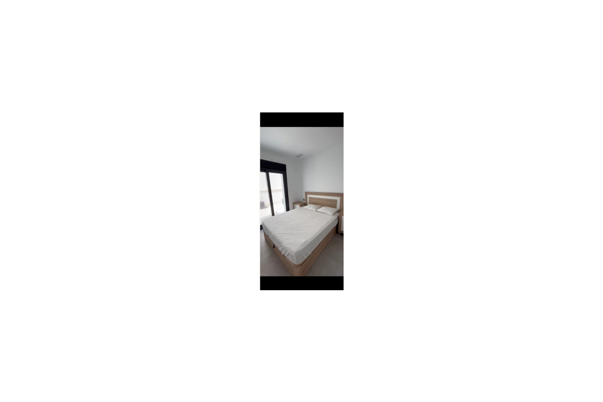 Новое здание - Adosados -
Daya Nueva - 03150