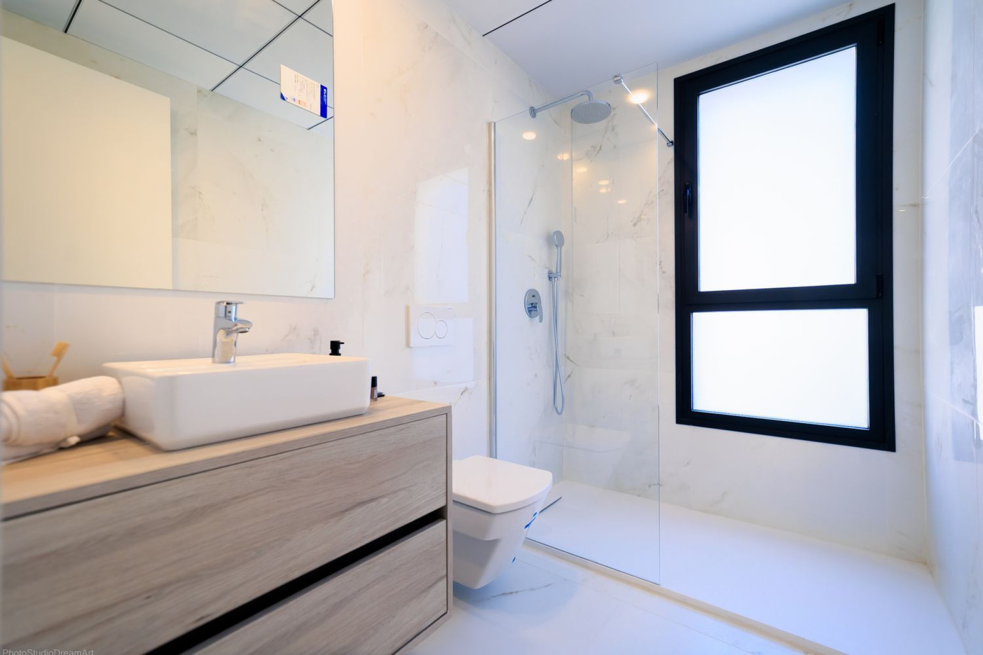 Новое здание - Apartamentos -
Benidorm