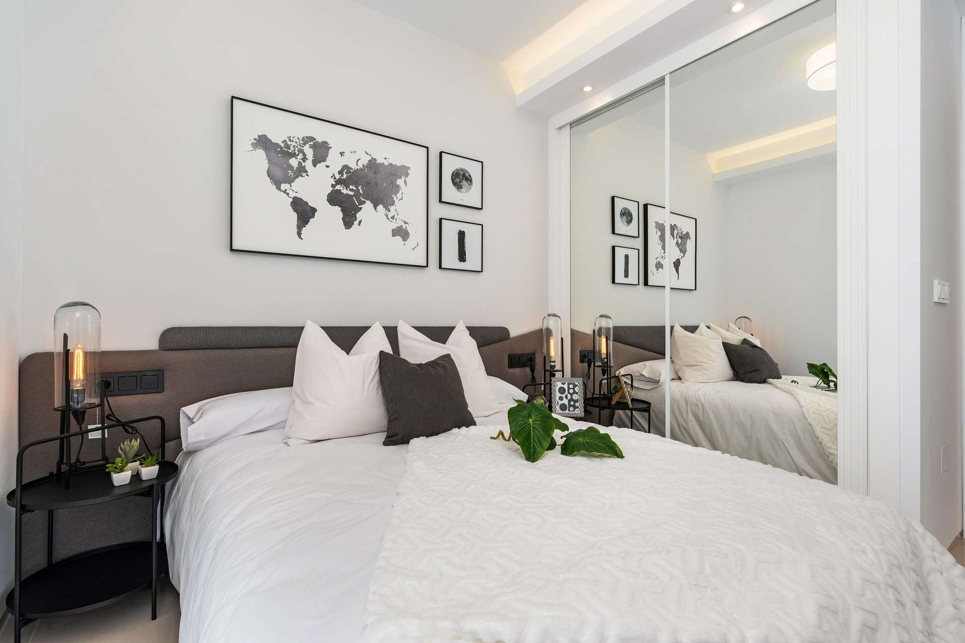 Новое здание - Apartamentos -
Rojales - 03170