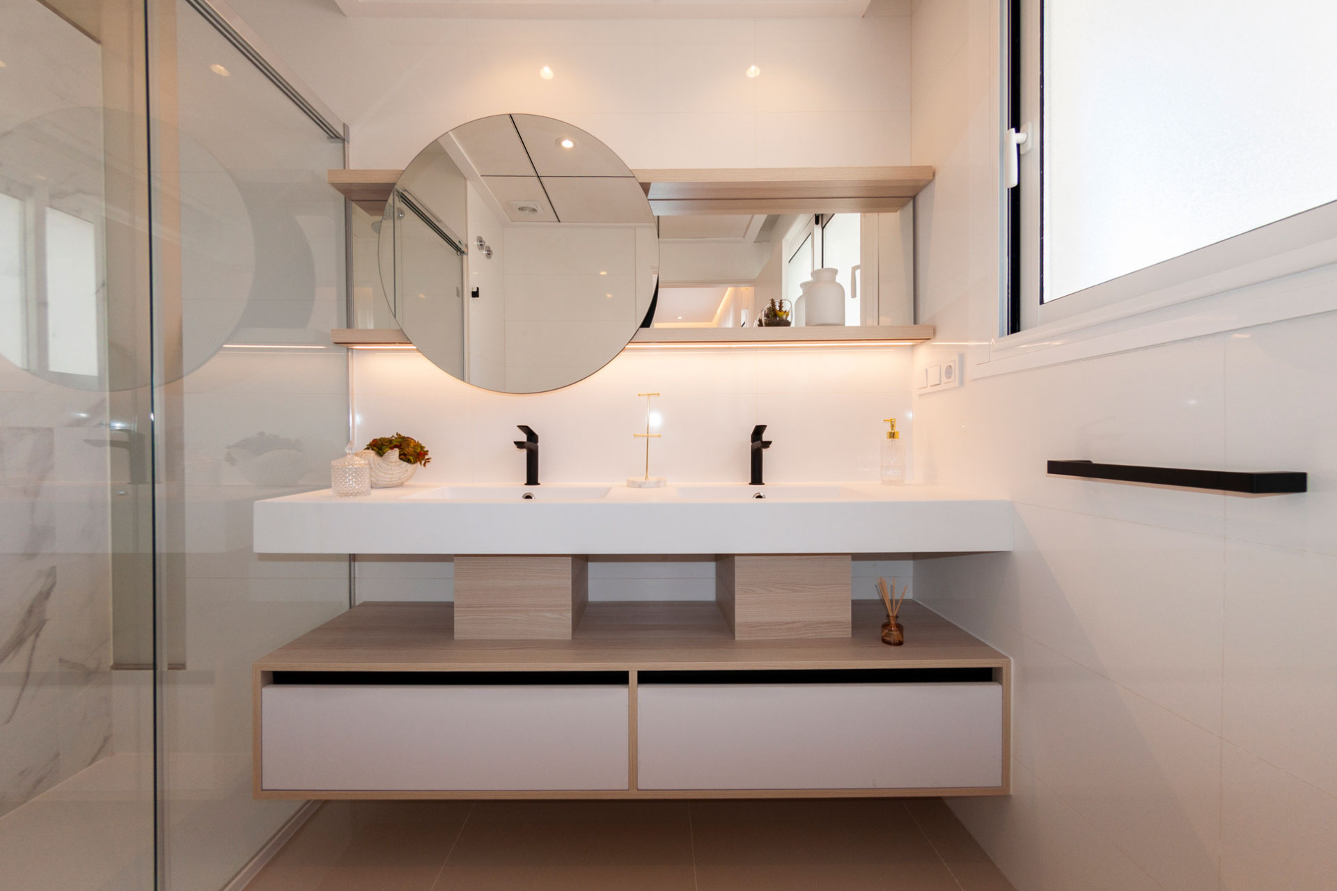 Новое здание - Apartamentos -
Rojales - 03170