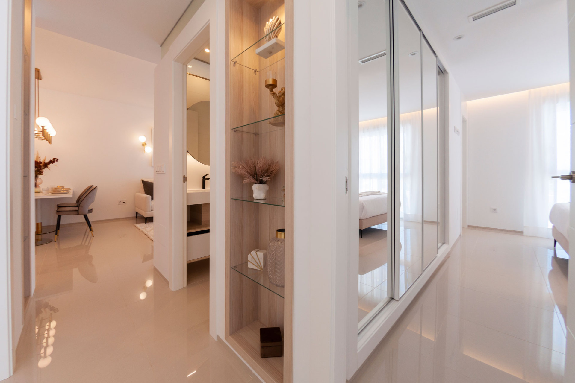 Новое здание - Apartamentos -
Rojales - 03170