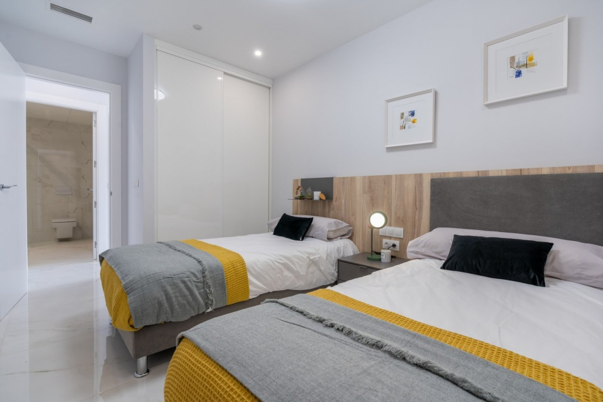 Новое здание - Apartment -
Benidorm - Poniente
