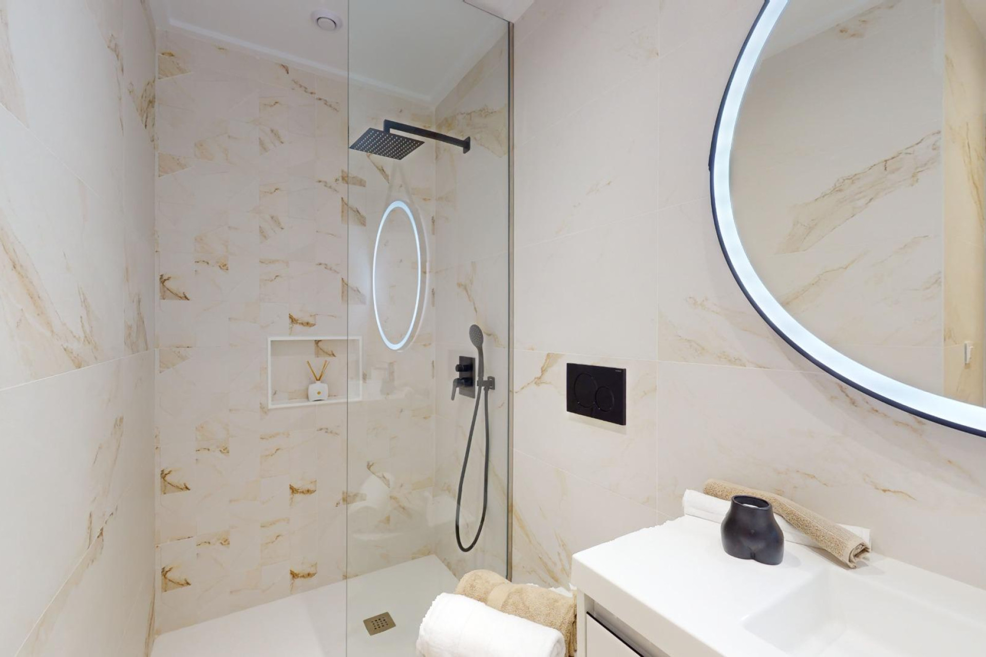 Новое здание - Apartment -
Guardamar del Segura - El Raso