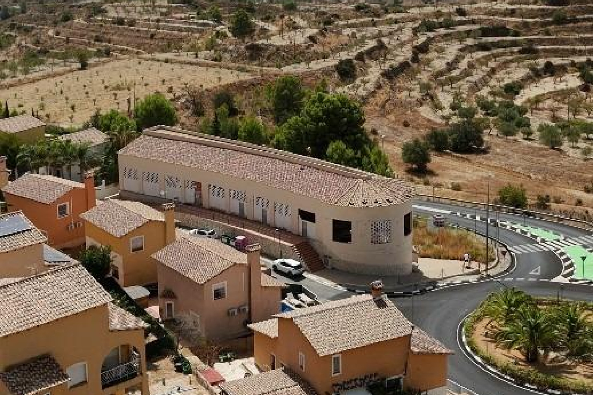 Новое здание - Apartment -
Relleu - Urbanización Muscaret