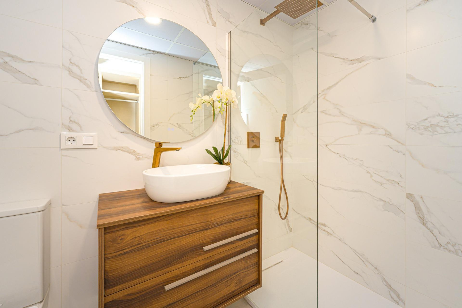 Новое здание - Apartment -
Villajoyosa - Cala de Finestrat