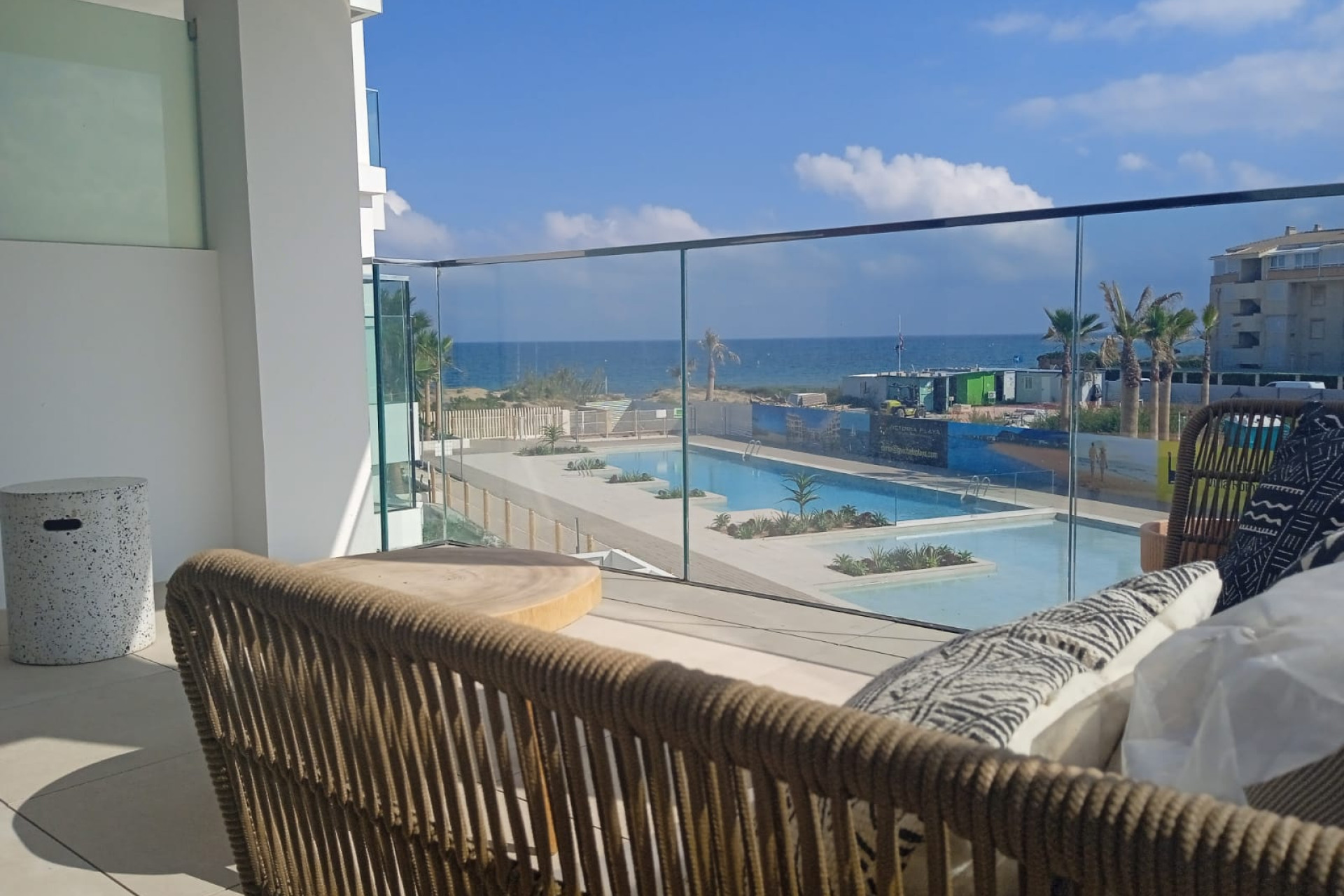 Новое здание - Bajos -
Denia - 03700, Llac Sanabria, 2