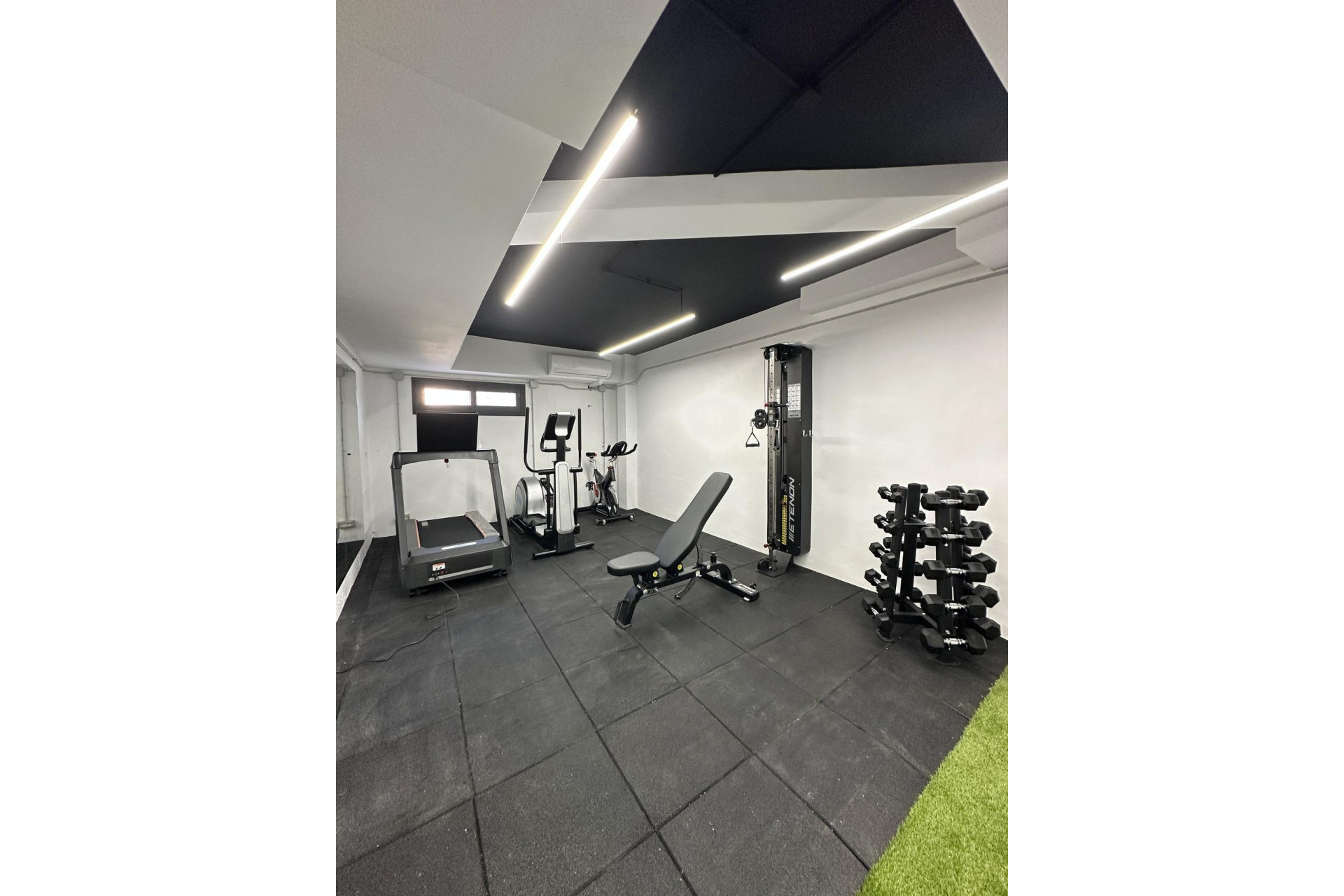 Новое здание - Бунгало -
Pilar de la Horadada - pueblo