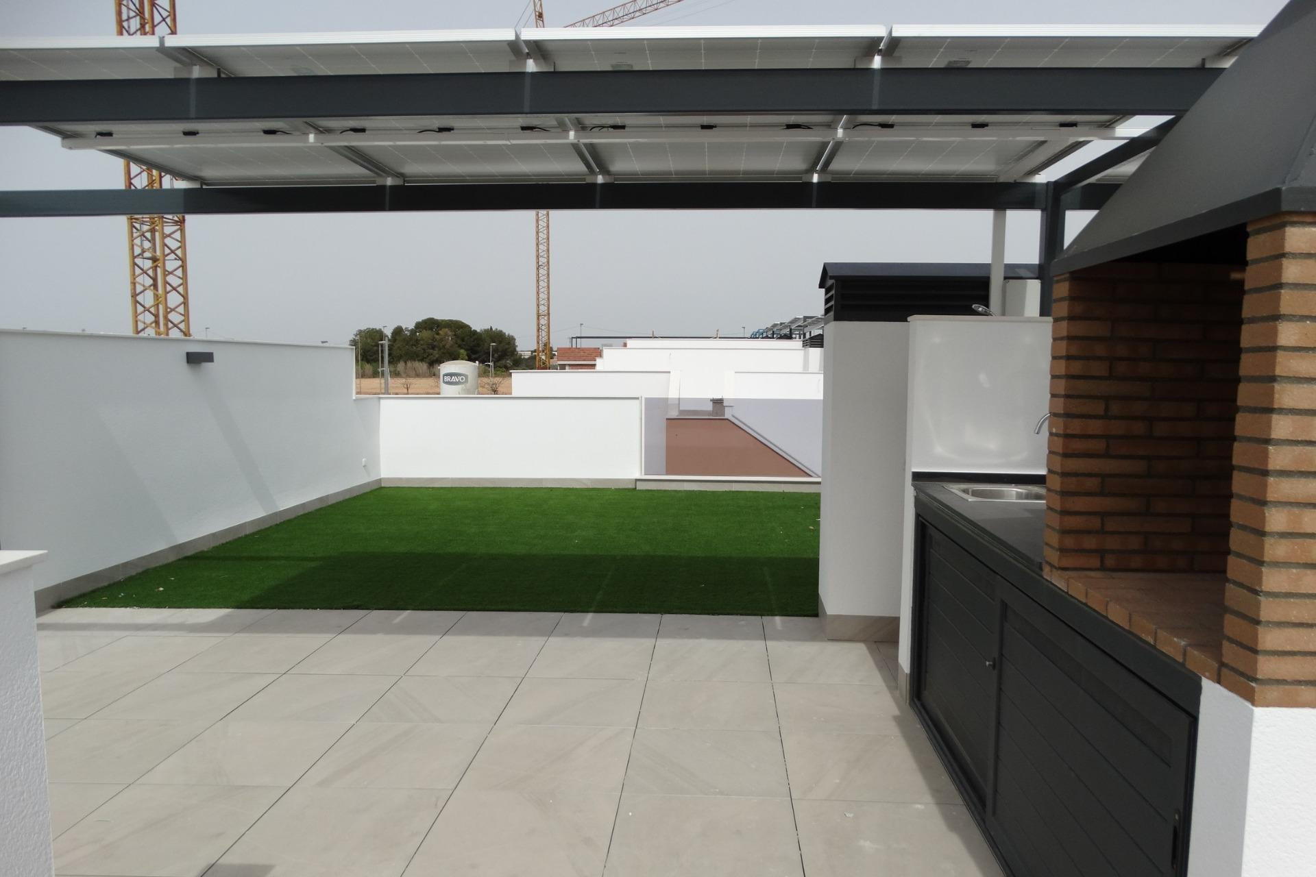 Новое здание - Бунгало -
Pilar de la Horadada - pueblo
