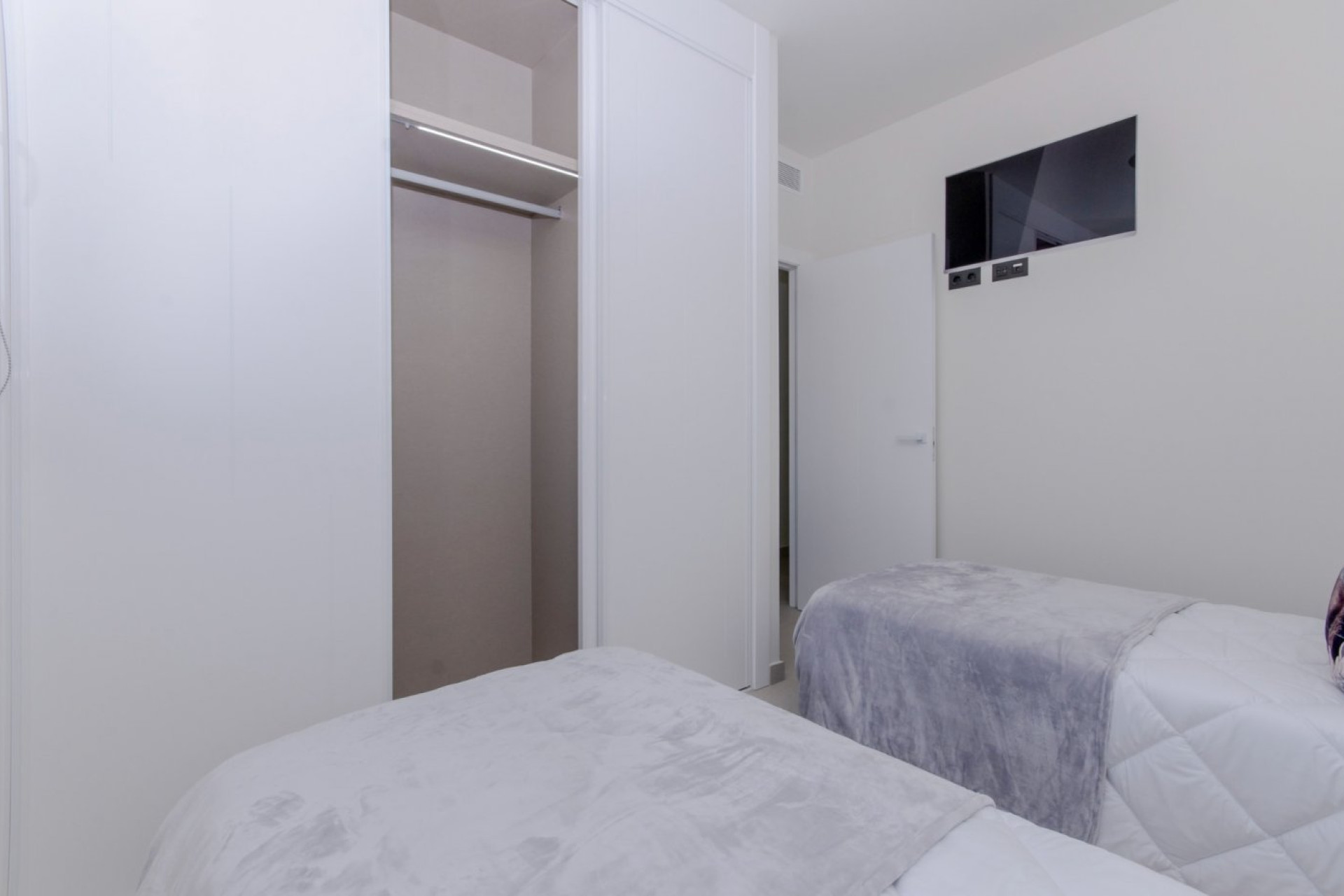 Новое здание - Бунгало -
Torrevieja - Los Balcones