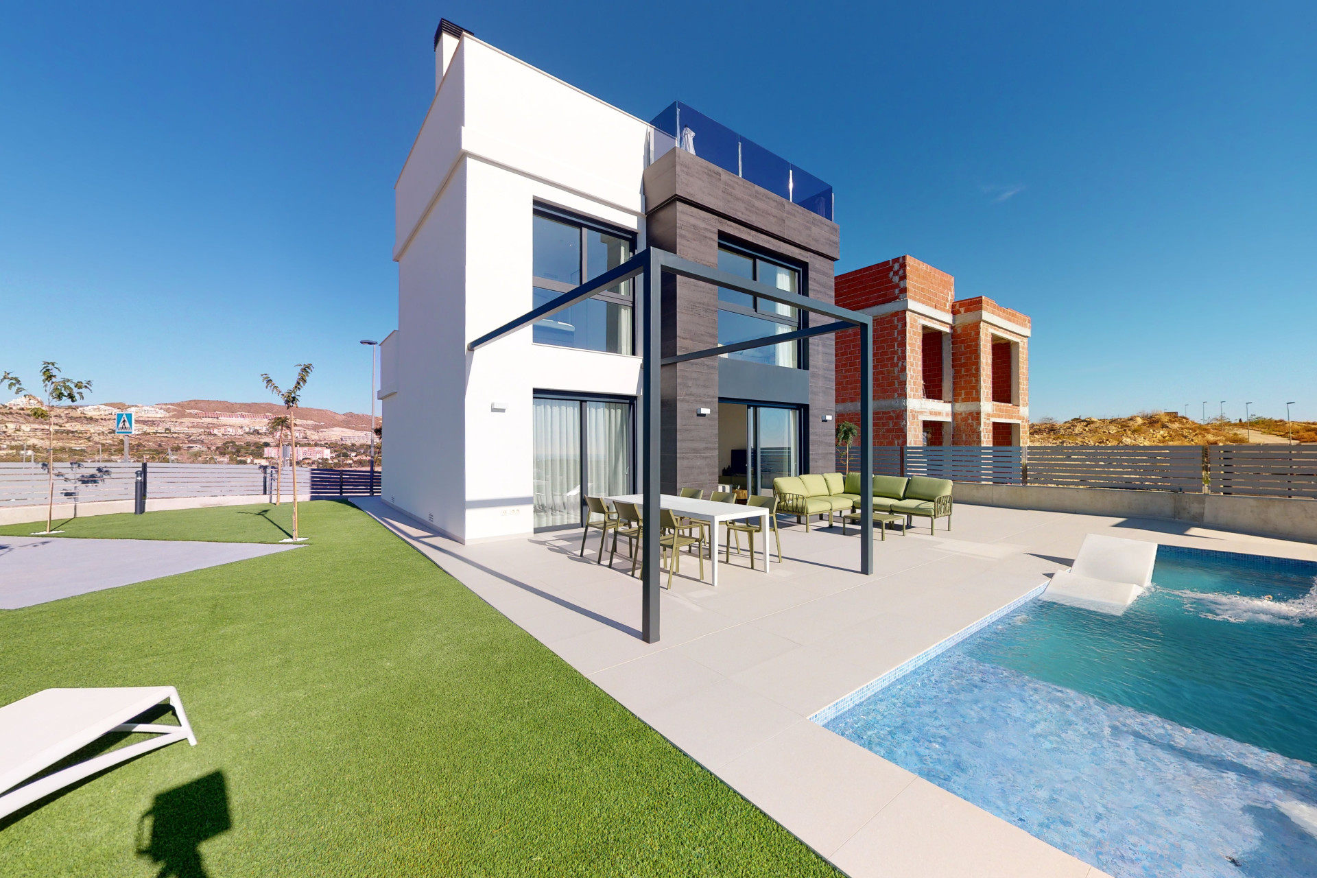 Новое здание - Chalet independiente -
Mutxamel