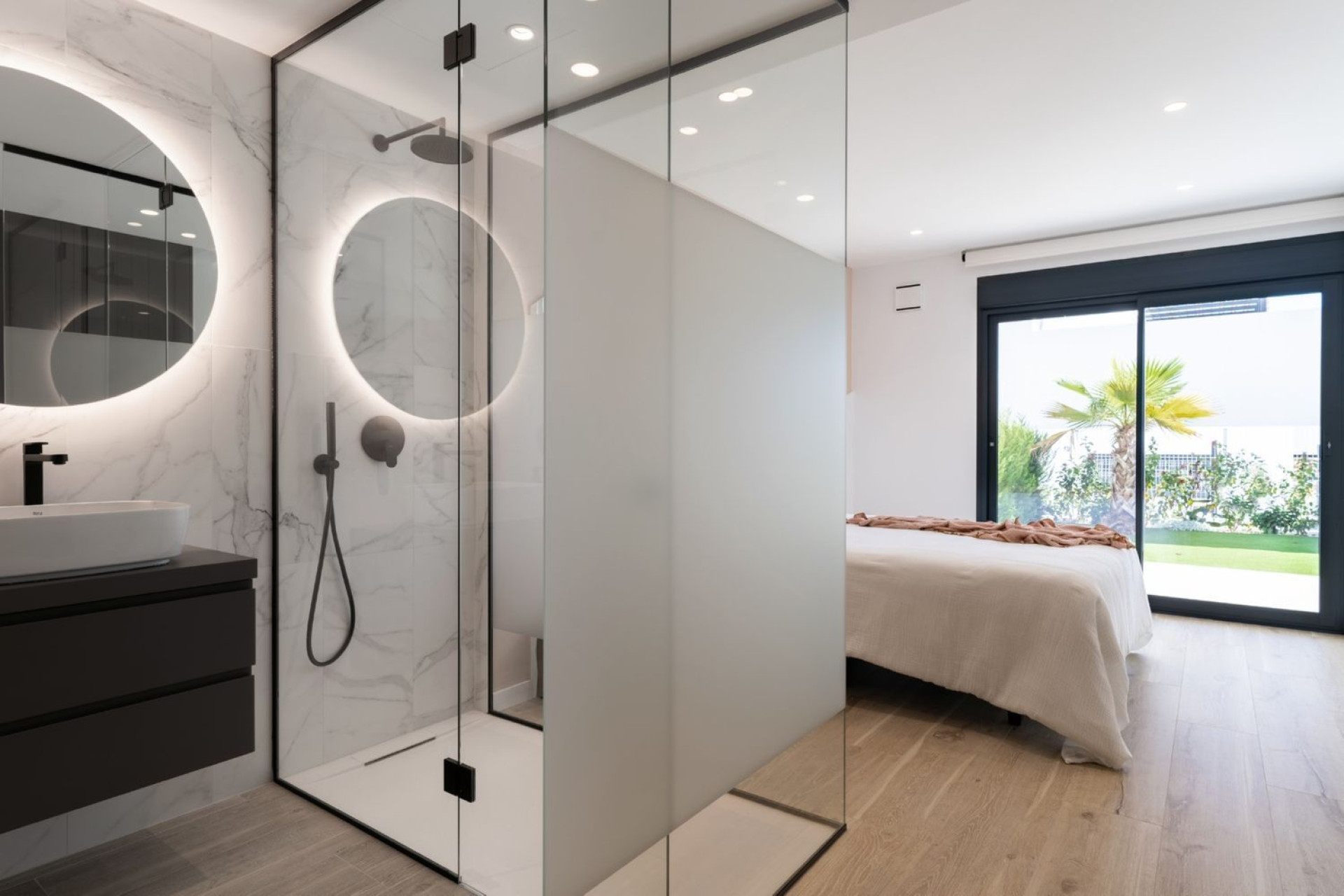 Новое здание - Duplexes -
Benitachell - Calle Pinazo s/n