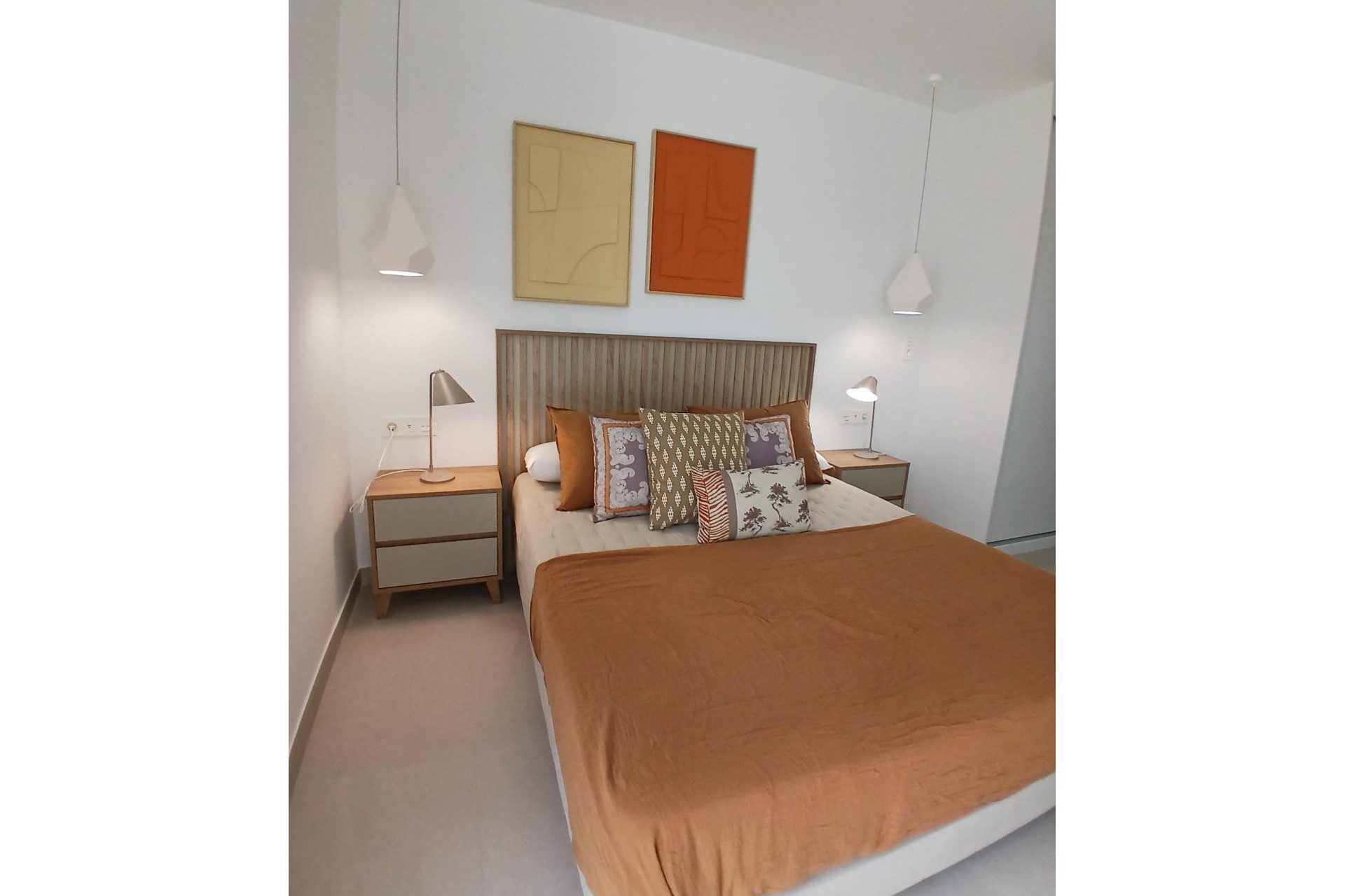 Новое здание - Quad House -
Bigastro - Loma Alta