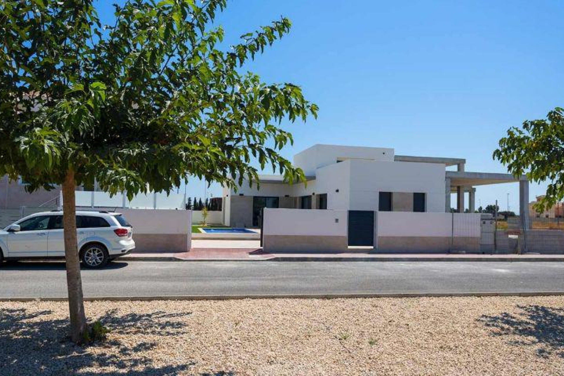 Новое здание - Quad House -
Daya Nueva - Centro