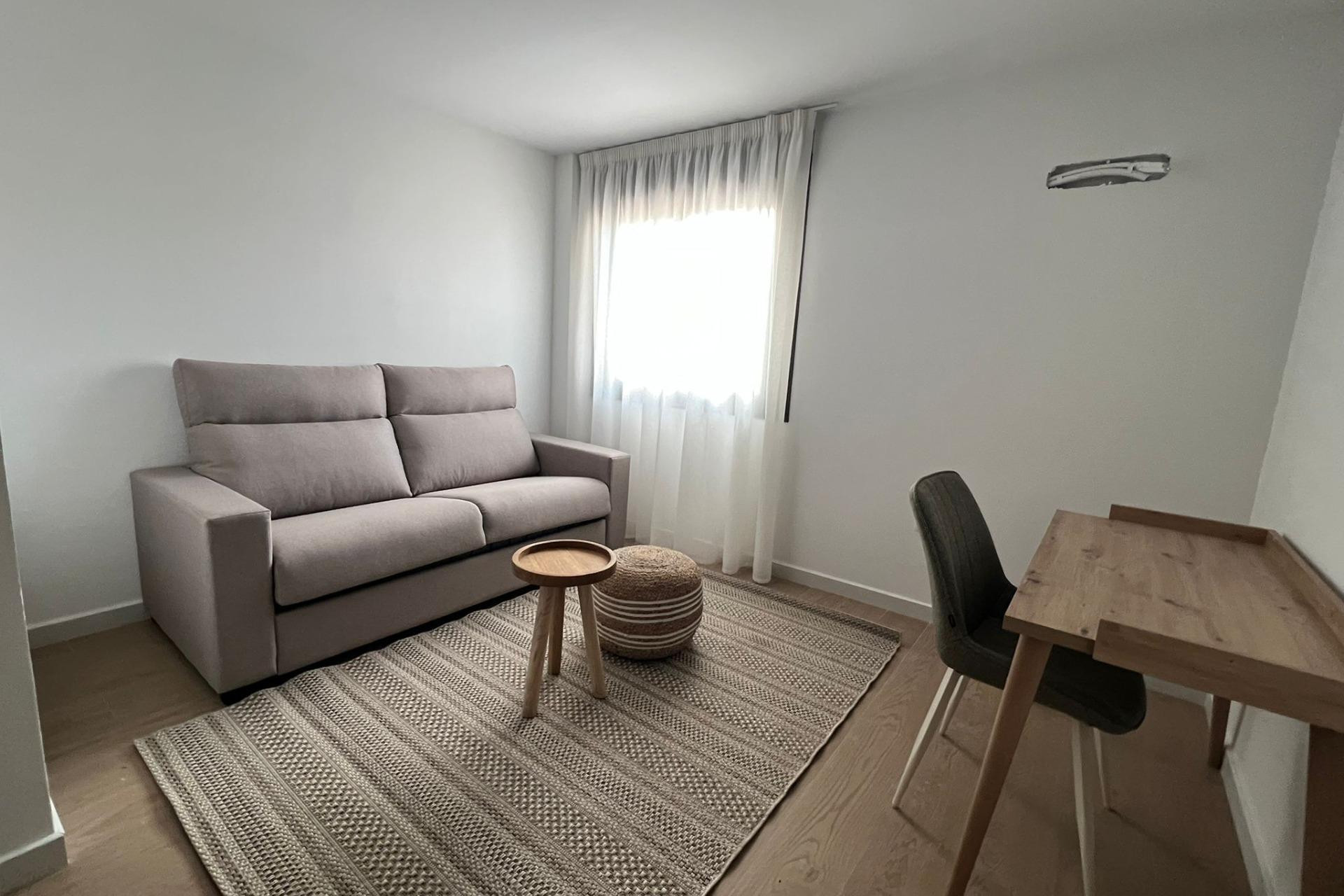 Новое здание - Town House -
La Union - centro