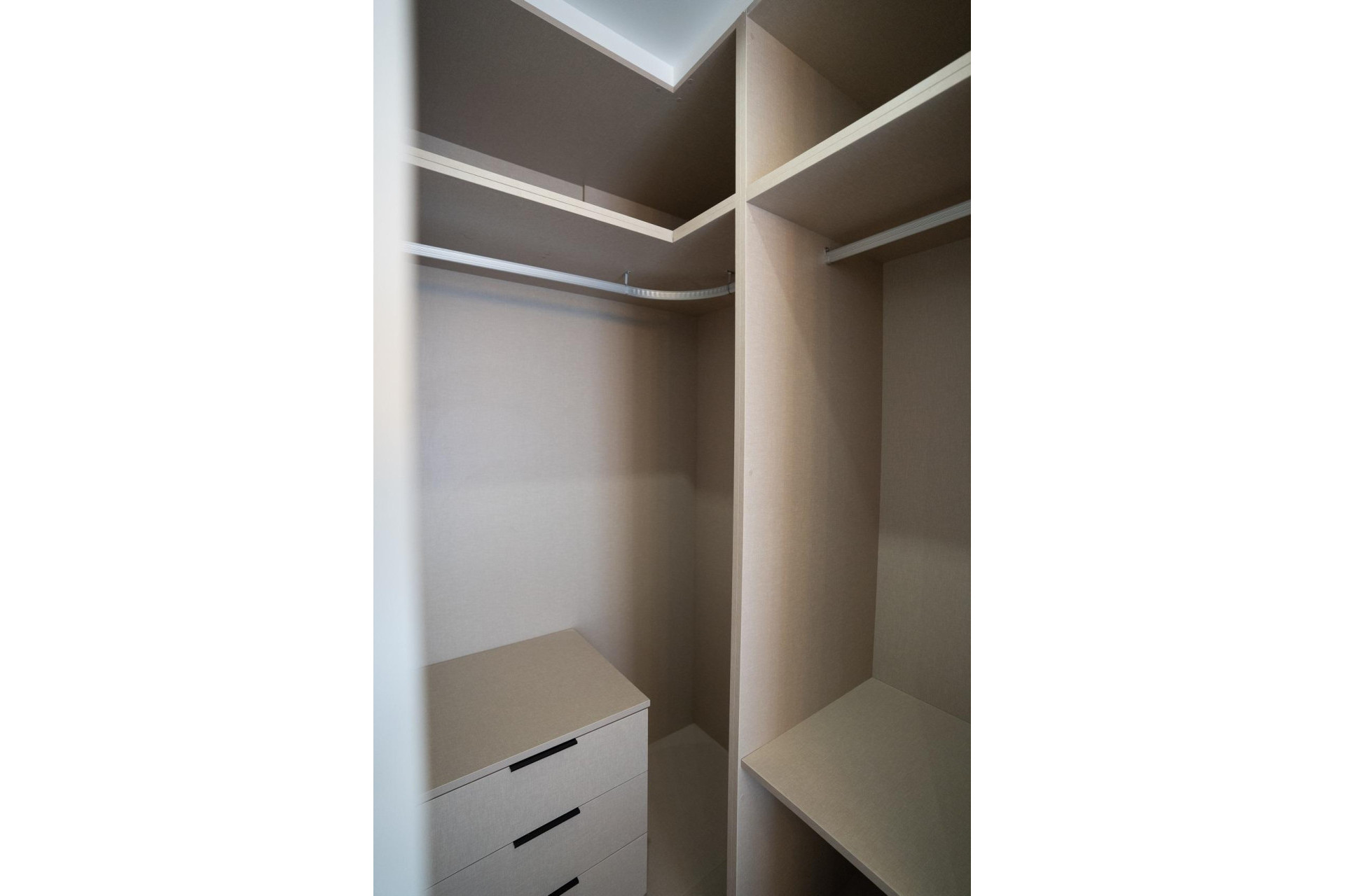 Новое здание - Town House -
Orihuela Costa - Entre golf