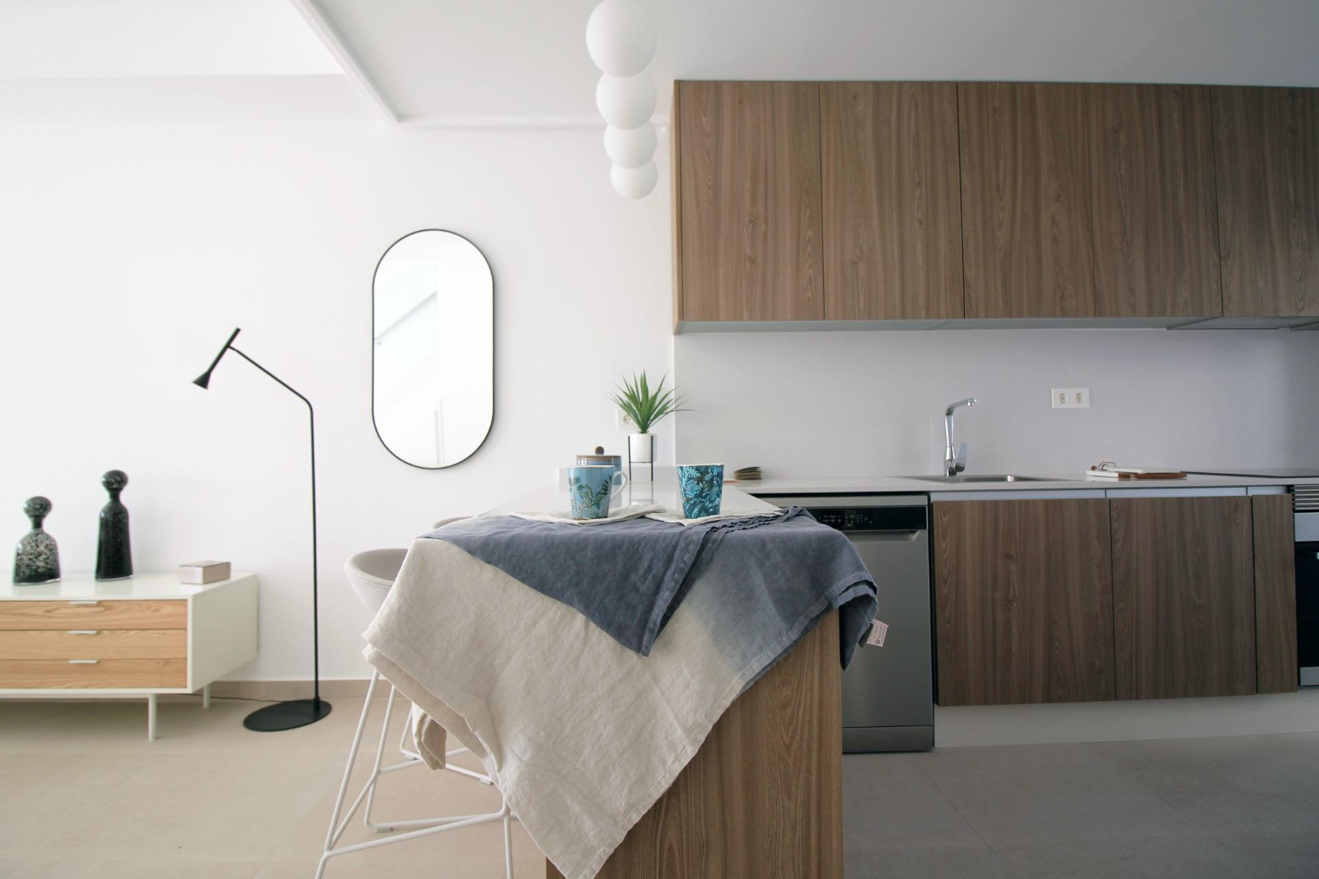 Новое здание - Town House -
Pilar de la Horadada - parque Andromeda