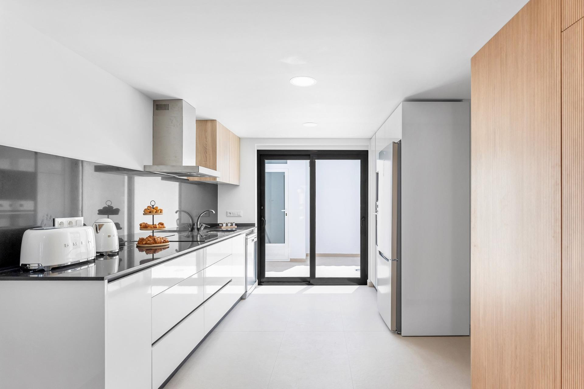 Новое здание - Town House -
Rafal - pueblo