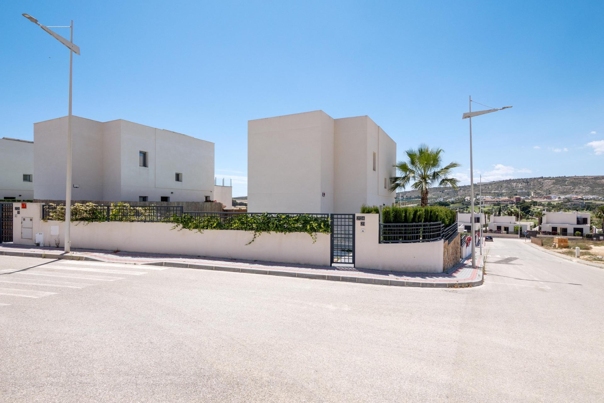 Новое здание - Villa -
Algorfa - La Finca Golf