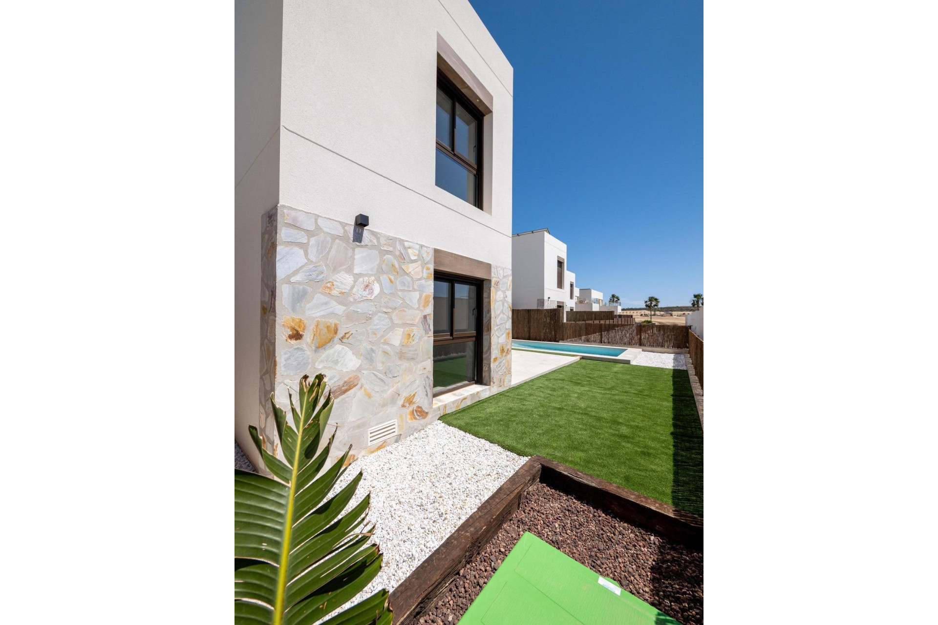 Новое здание - Villa -
Algorfa - La Finca Golf