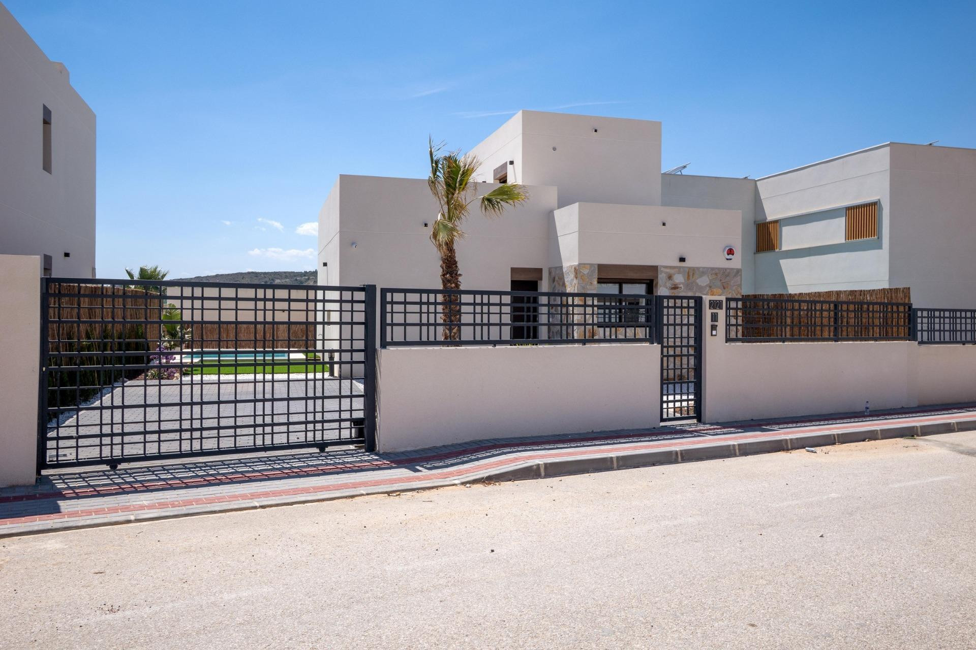 Новое здание - Villa -
Algorfa - La Finca Golf
