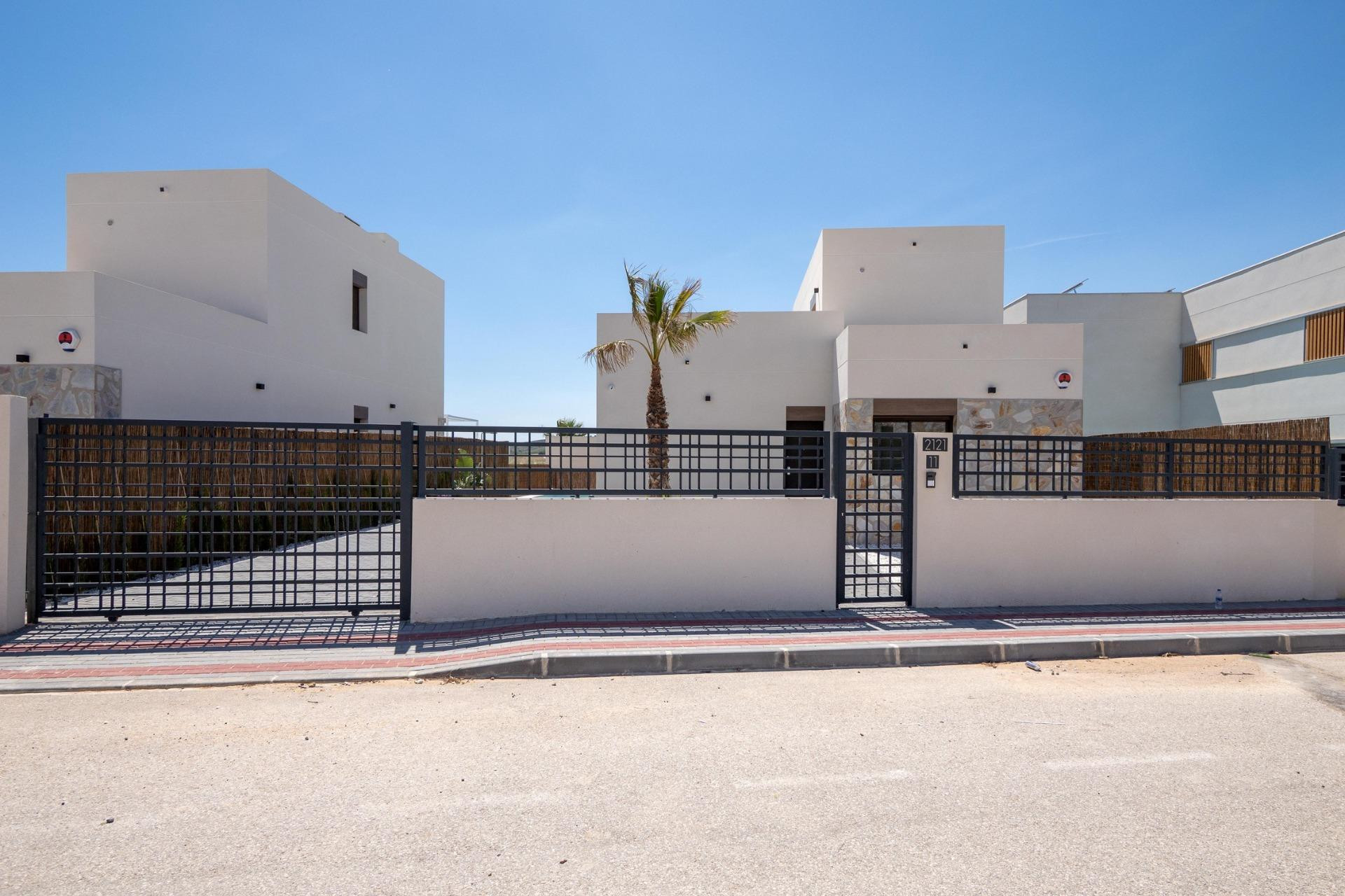 Новое здание - Villa -
Algorfa - La Finca Golf