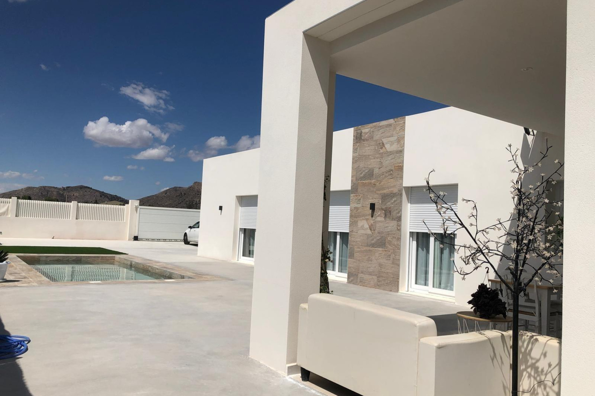 Новое здание - Villa -
Aspe - urbanizaciones