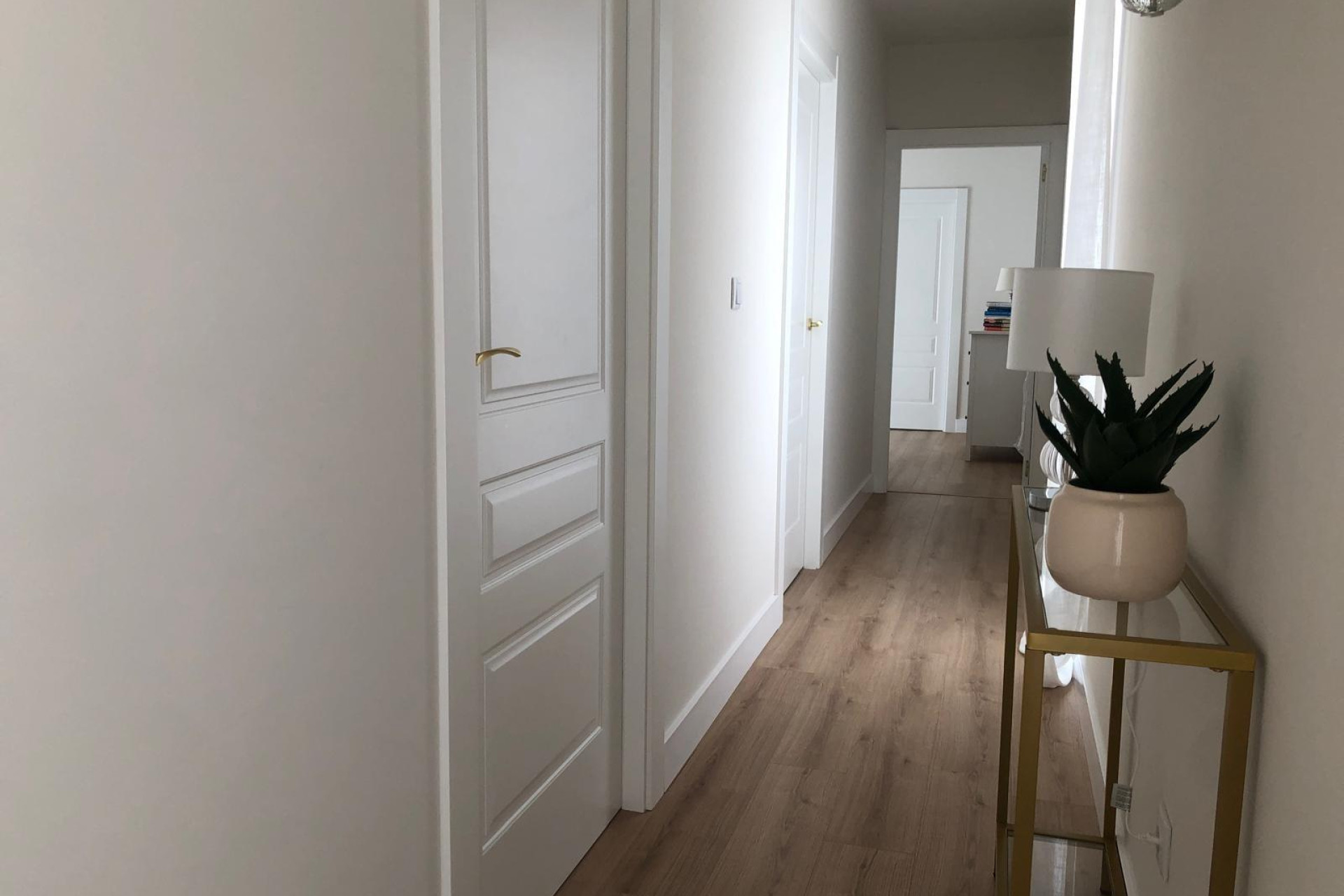 Новое здание - Villa -
Aspe - urbanizaciones