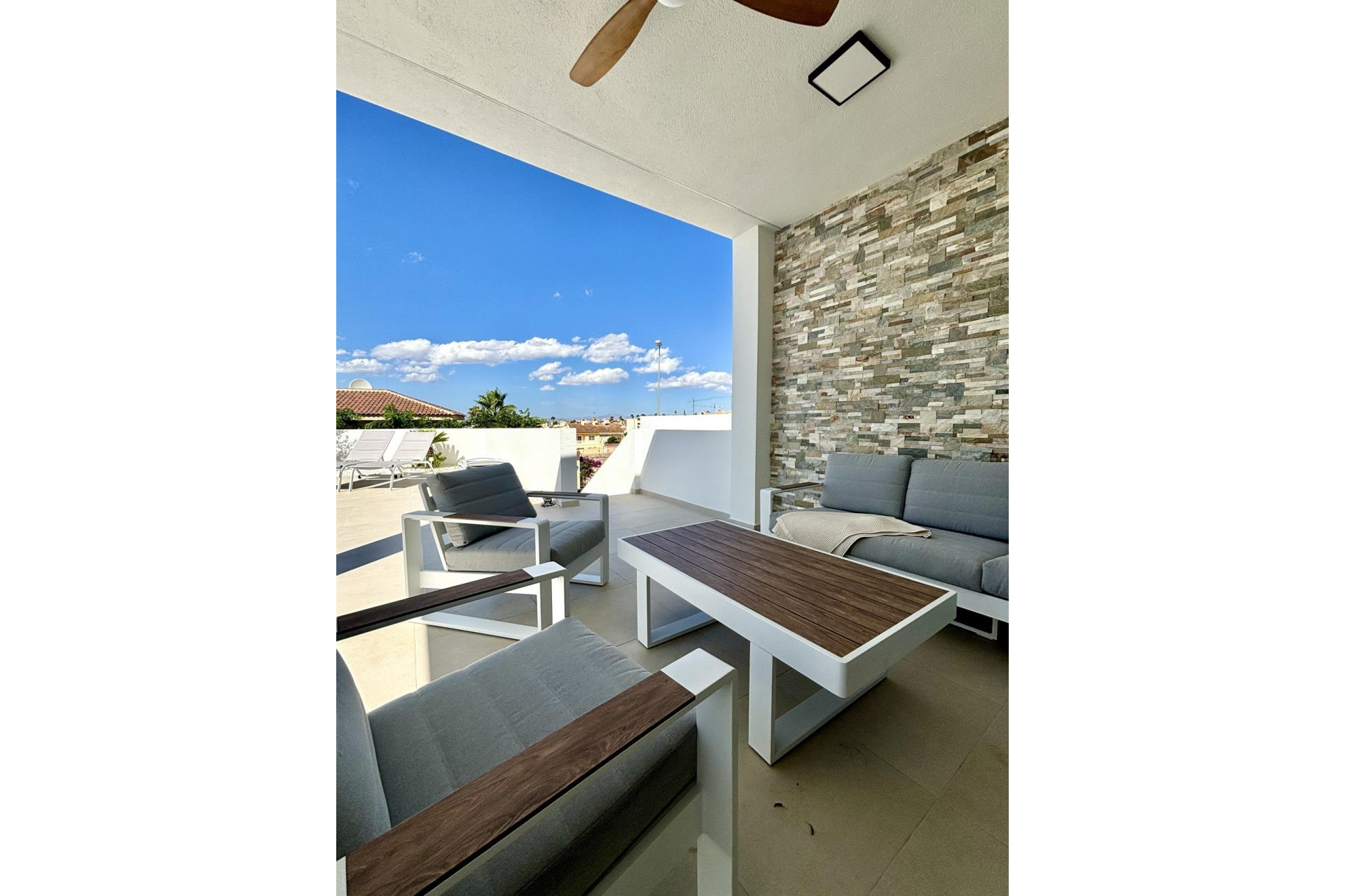 Новое здание - Villa -
Benijofar - Pueblo