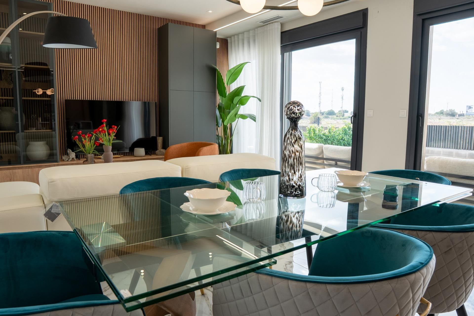 Новое здание - Villa -
Ciudad Quesada - Lo Marabú