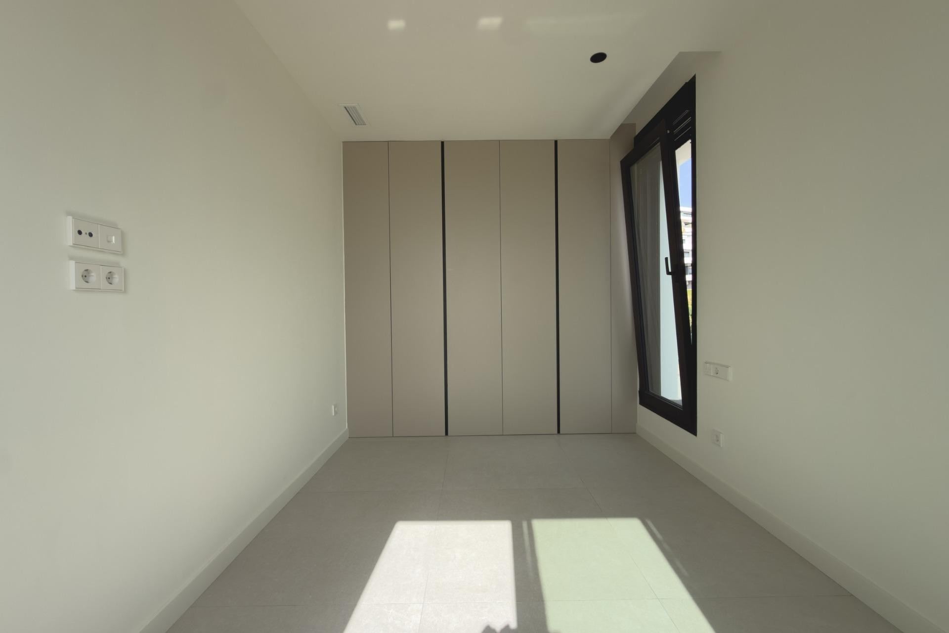 Новое здание - Villa -
Finestrat - Campana Garden