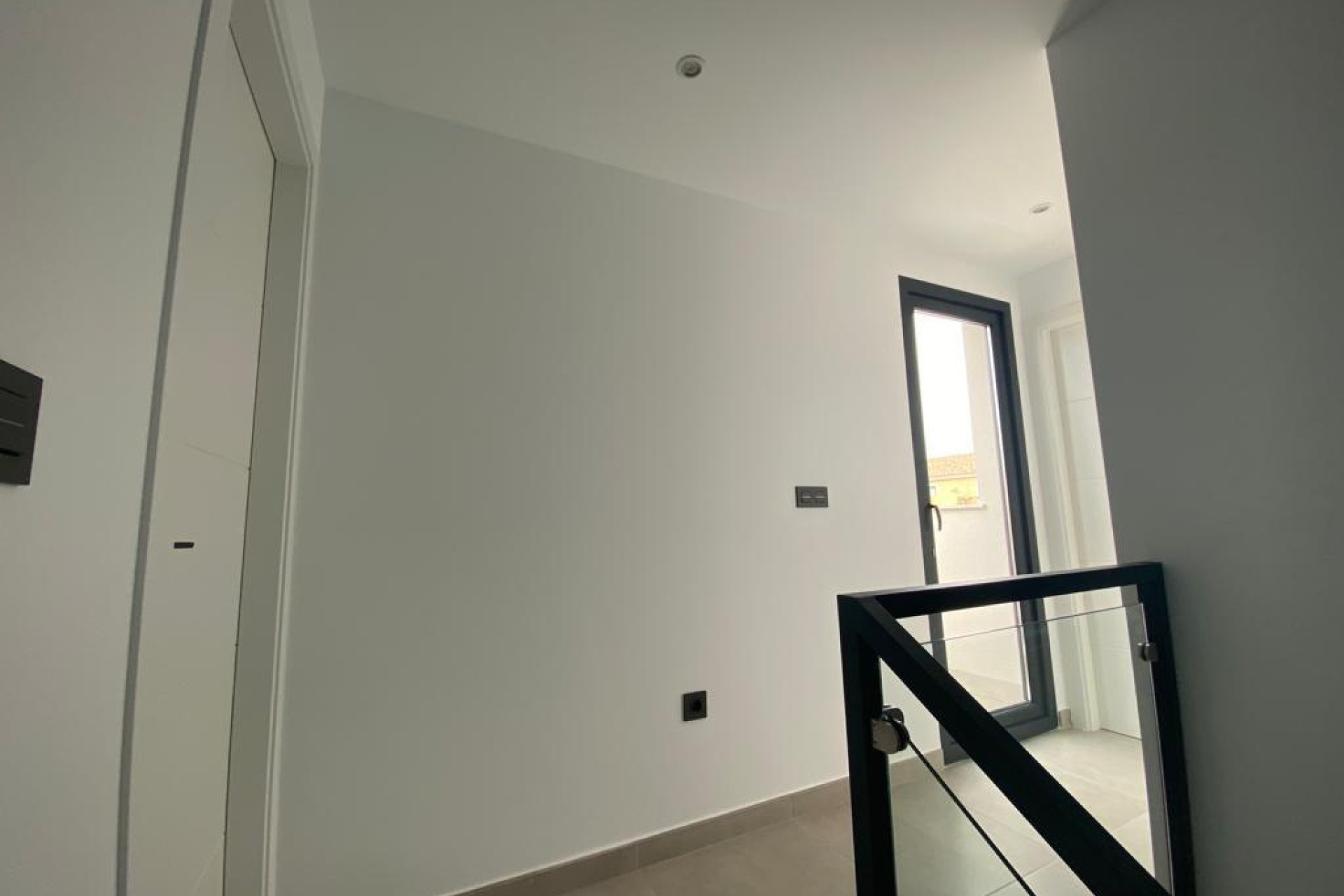 Новое здание - Villa -
Los Alcazares - La Concha