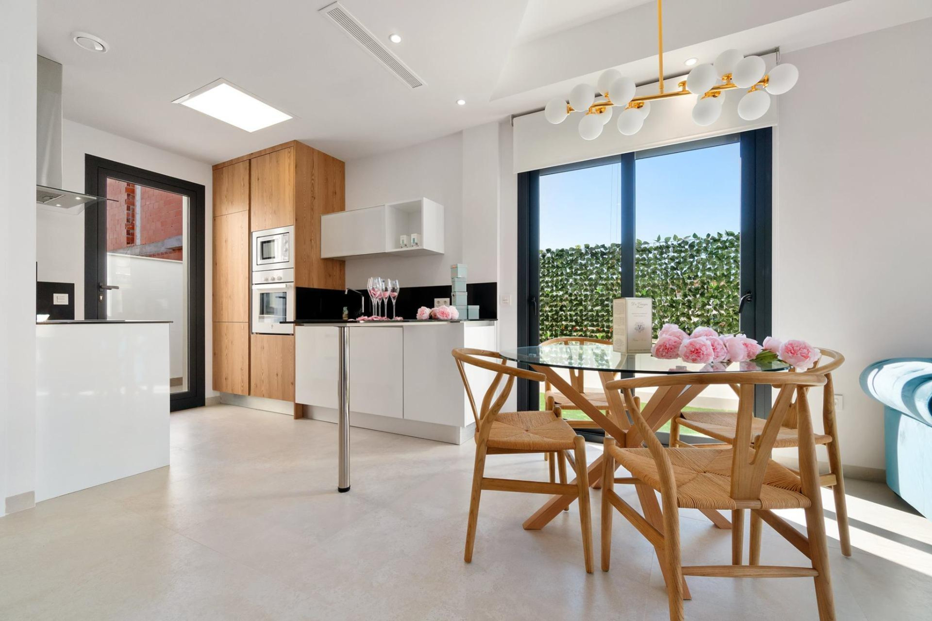 Новое здание - Villa -
Los Montesinos - La Herrada