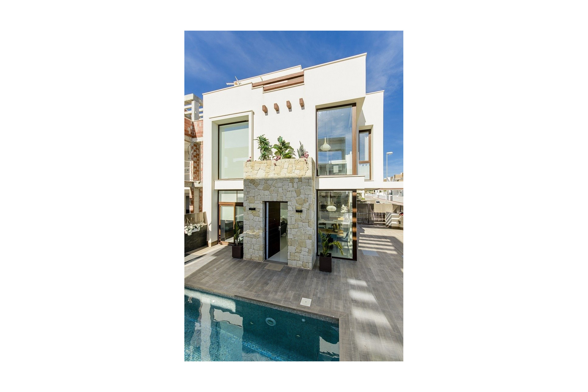 Новое здание - Villa -
Los Montesinos - La Herrada